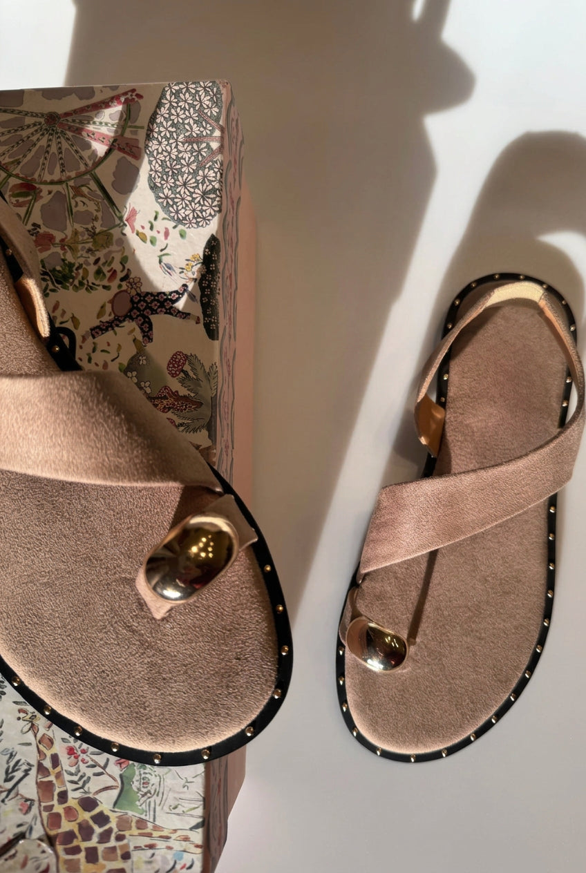 SAND NUBUCK FLATS (ZBN-26017)