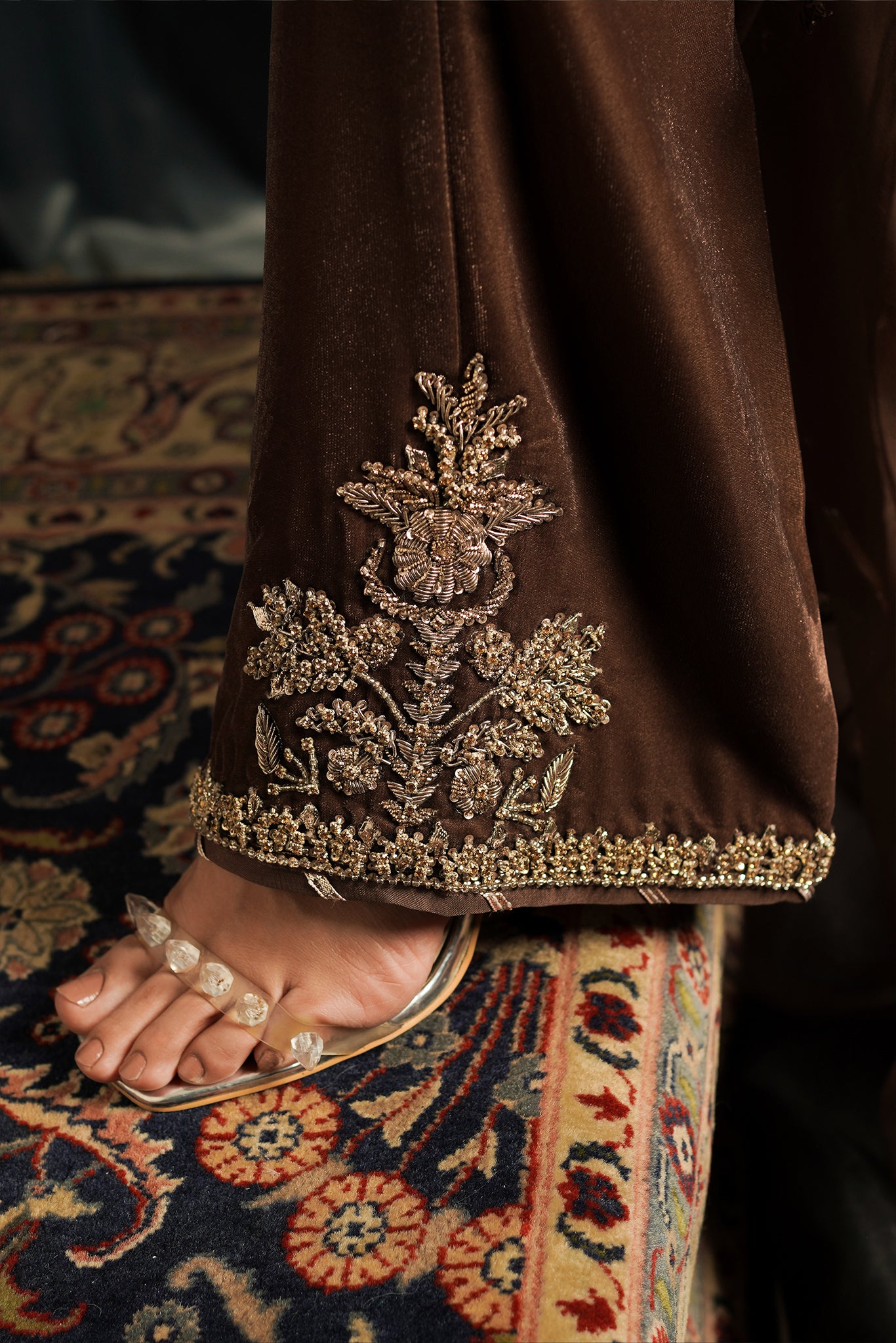 THE BRONZE VELVET ZC-008 (NPA3-23436)