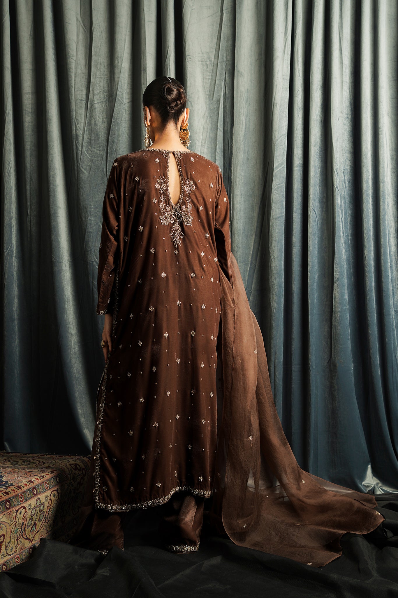 THE BRONZE VELVET ZC-008 (NPA3-23436)