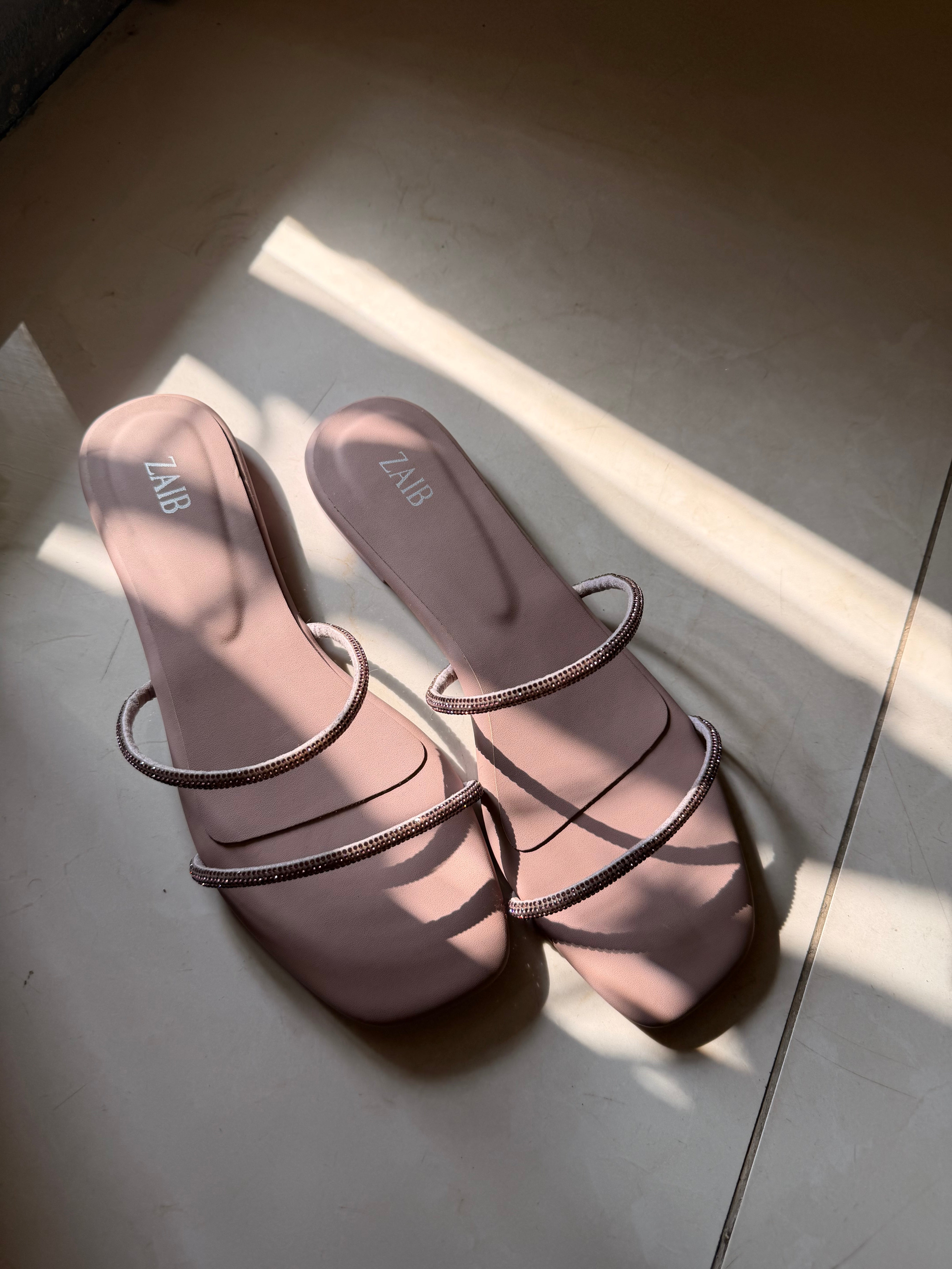 Blushing in Pink Crystal Flat