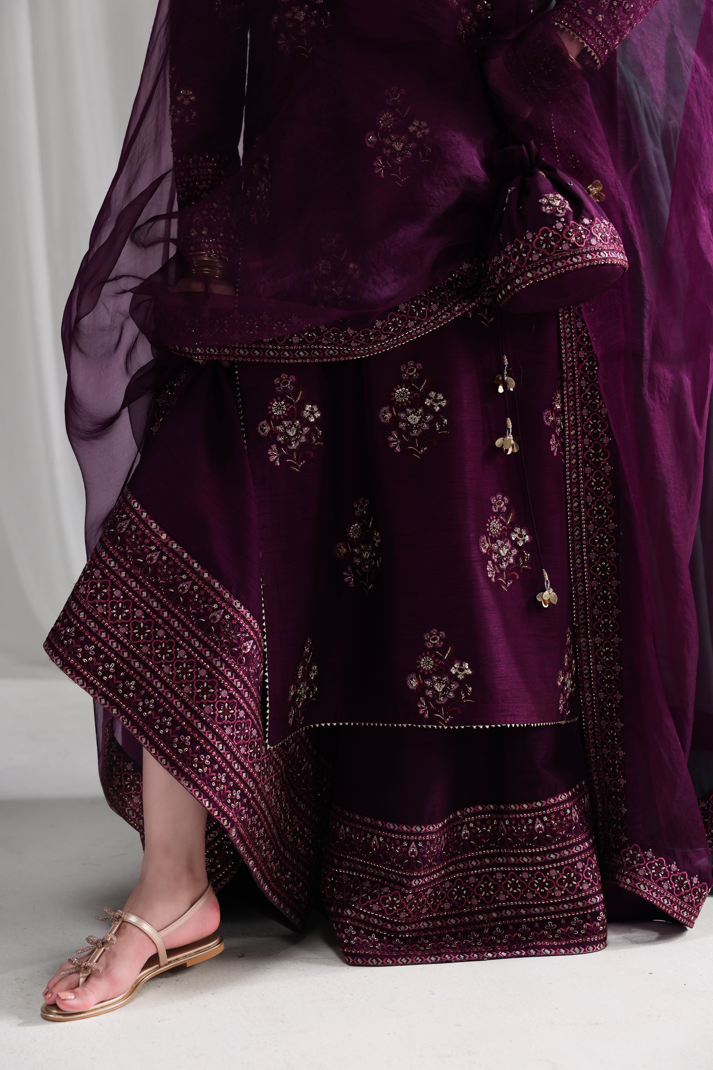 DEEP PLUM LUXURY WEDDING EDIT 2025 (NPA3-25437)