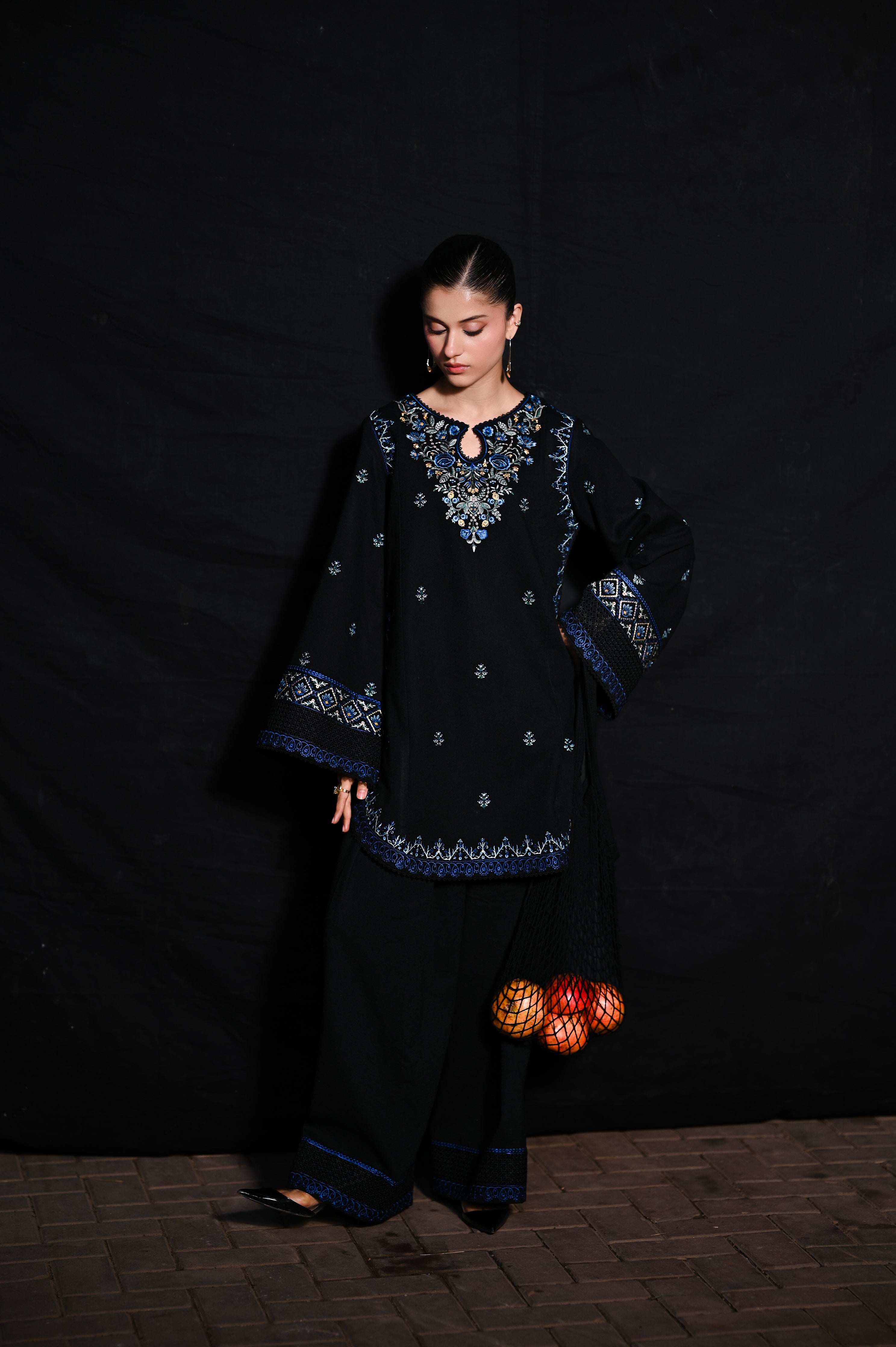 MIDNIGHT PETAL LUXURY EMBROIDERED KARANDI 2PCS SET (NPA2-25314)-READY TO WEAR