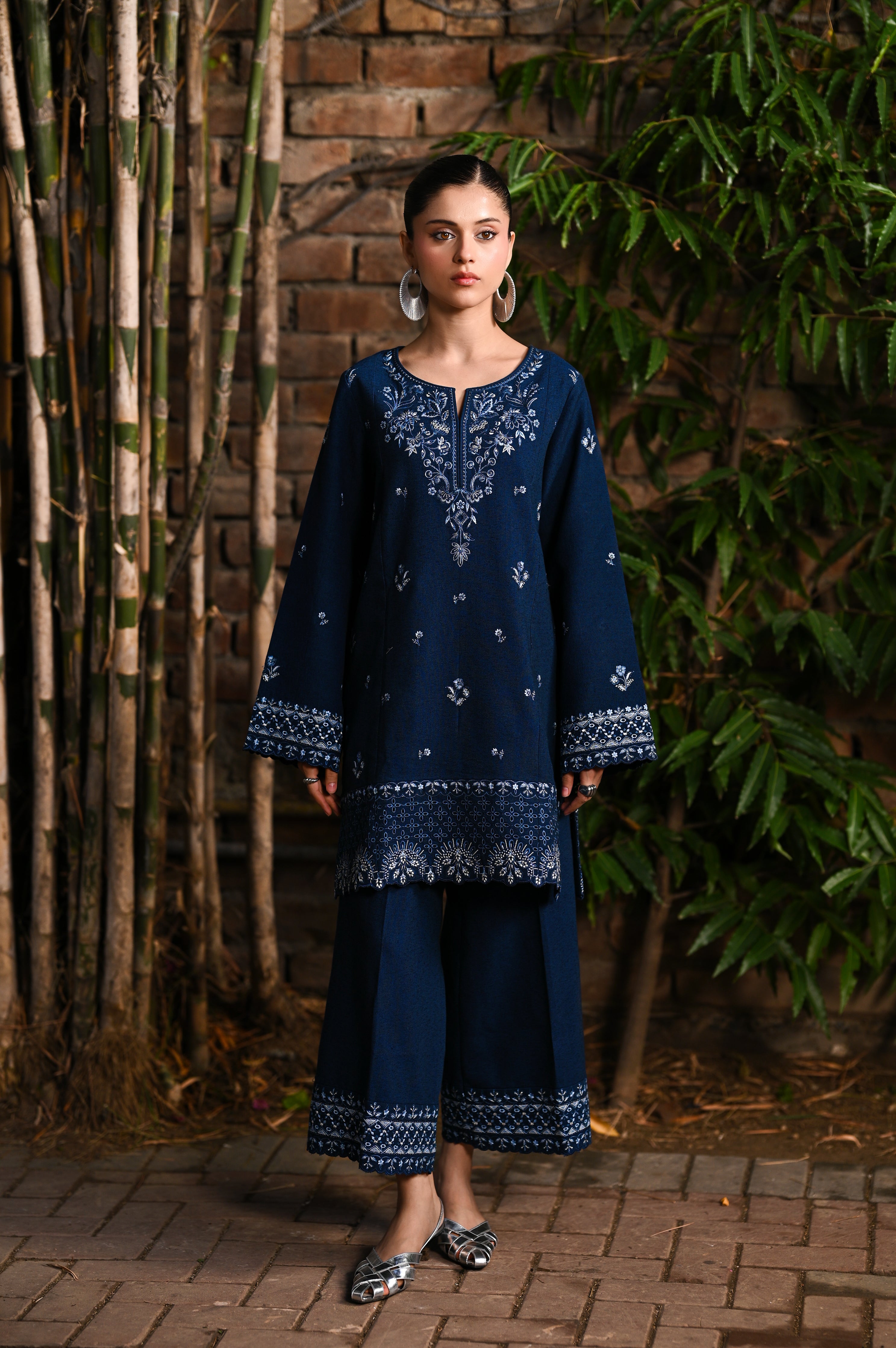 DEEP BLUE LUXURY EMBROIDERED KARANDI 2PCS SET (NPA2-25320)-READY TO WEAR