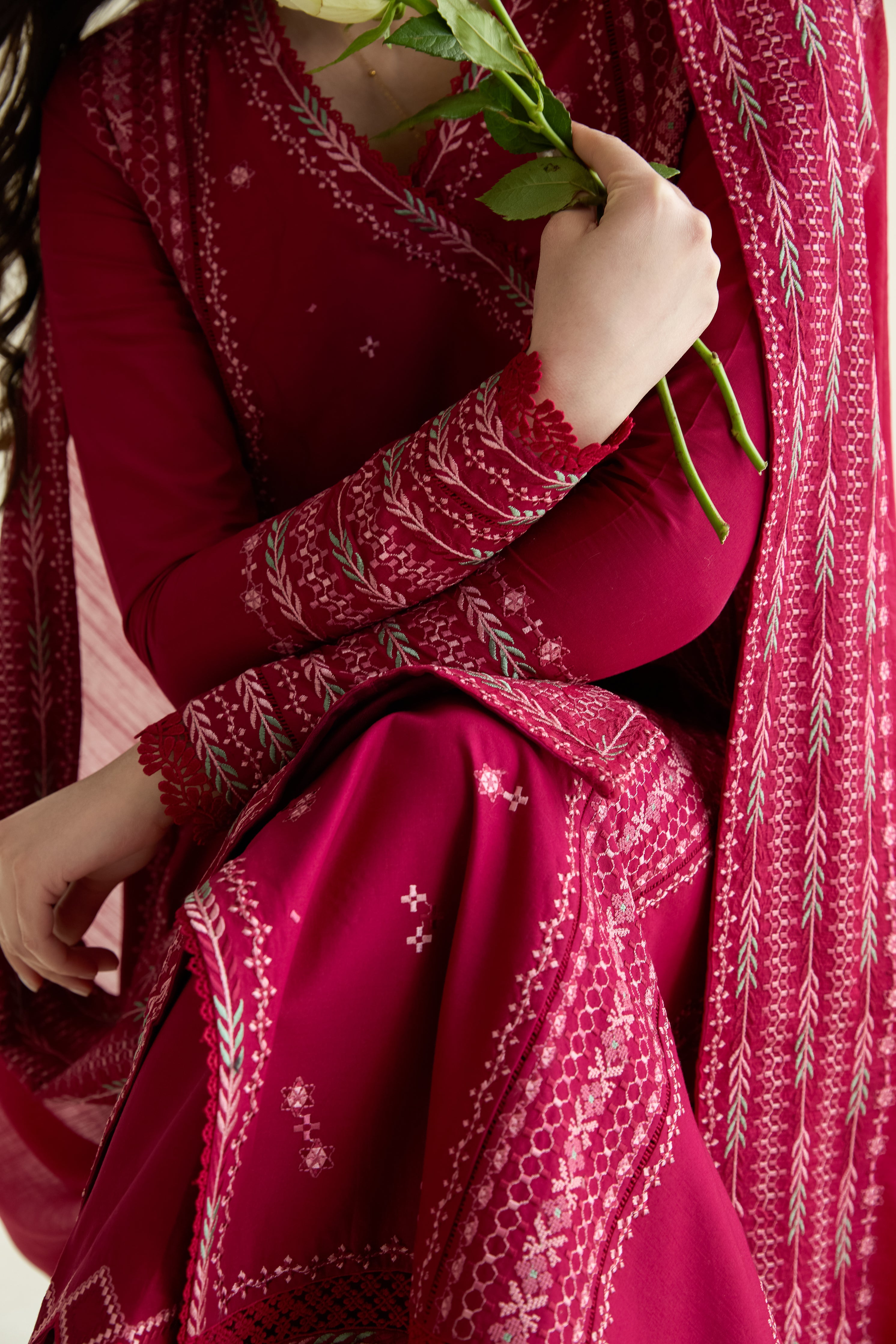 FUCHSIA LUXURY EMBROIDERED LAWN 3PCS SET (NPA3-26405) - RAMADAN 2026 READY TO WEAR