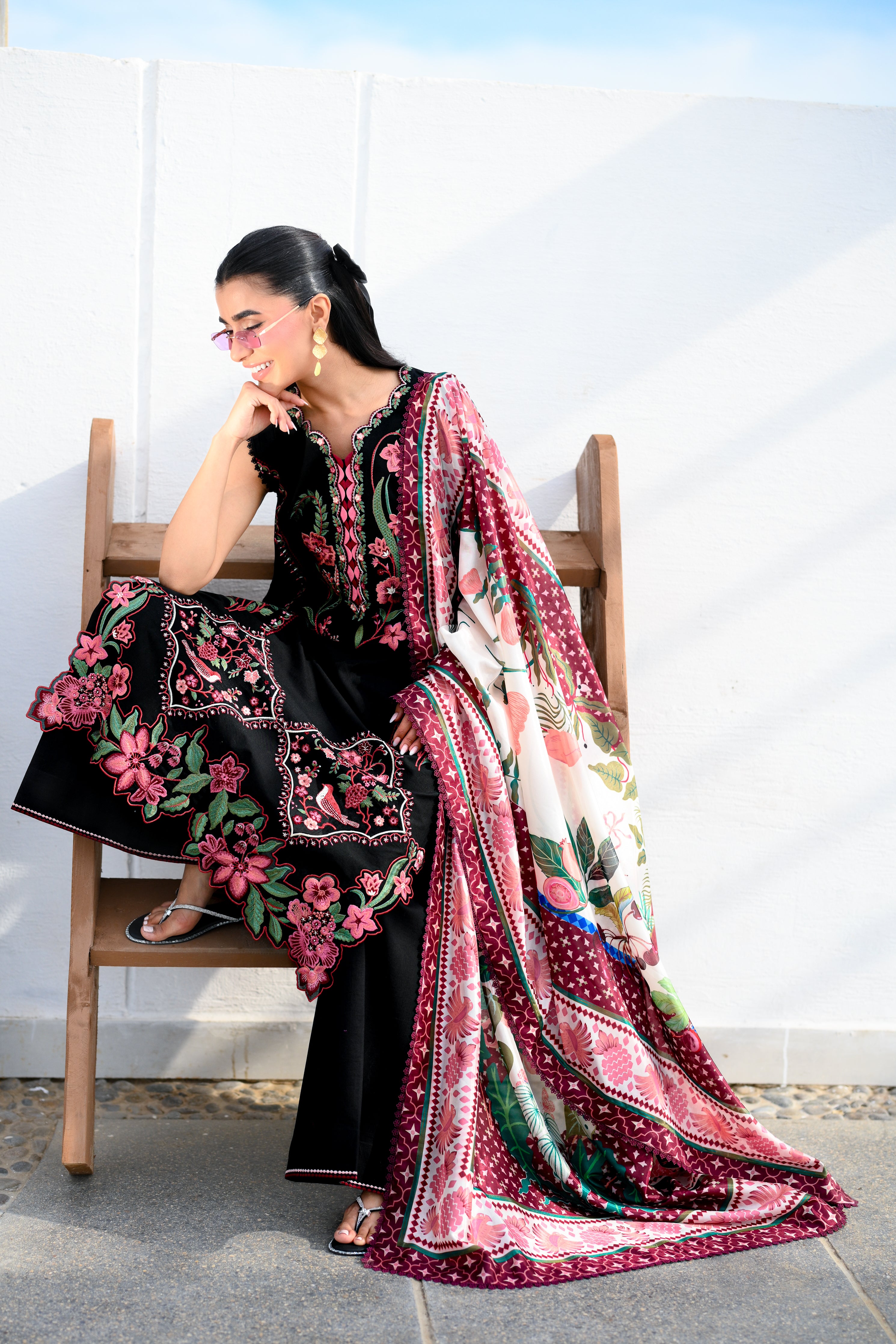 BLACK LUXURY EMBROIDERED LAWN 3PCS SET (NEL-26611) LUXURY LAWN x EID 2026