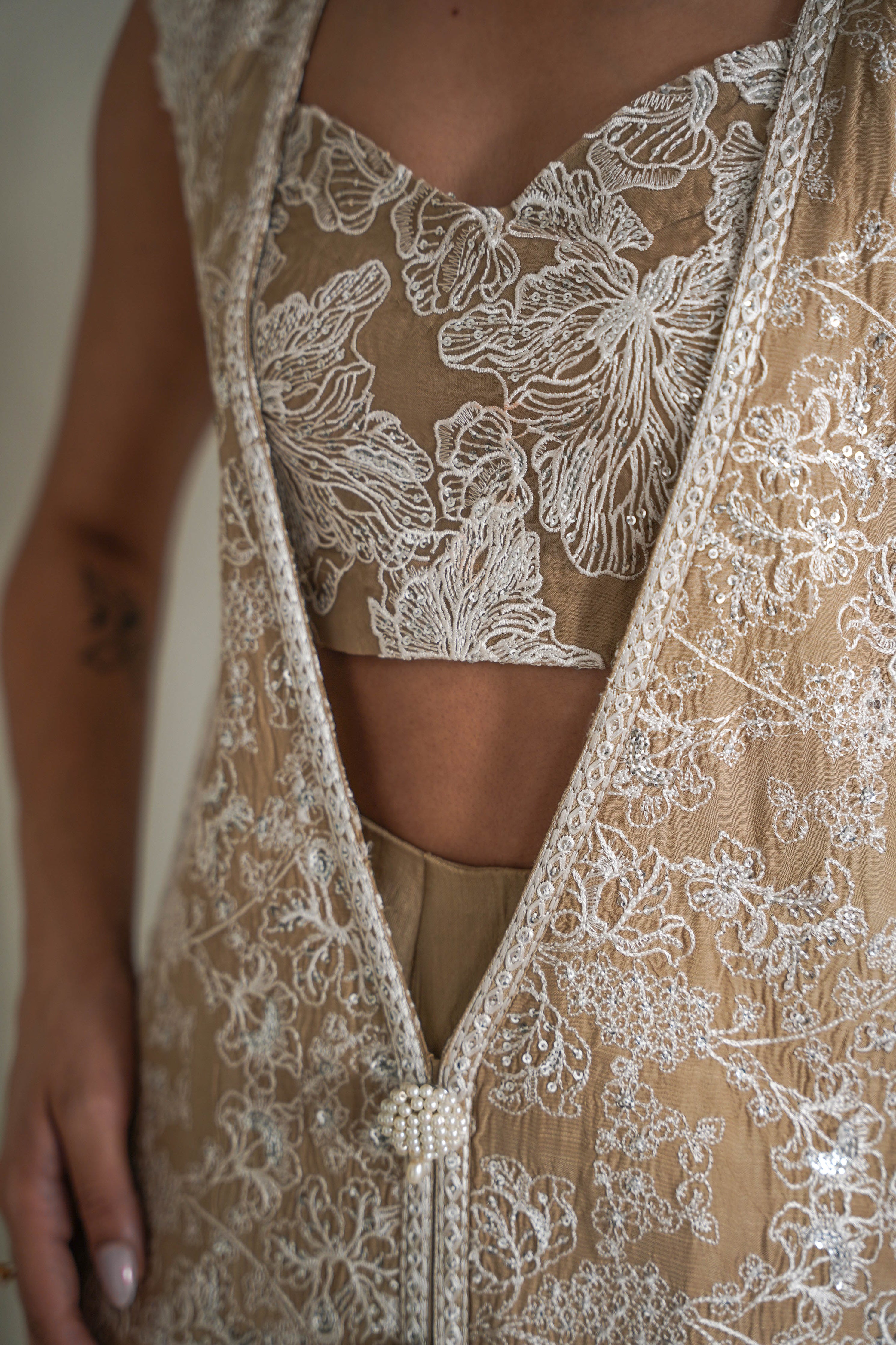 GOLDEN Beige SET WEDDING EDIT 2024/2025 (NPA3-24427)