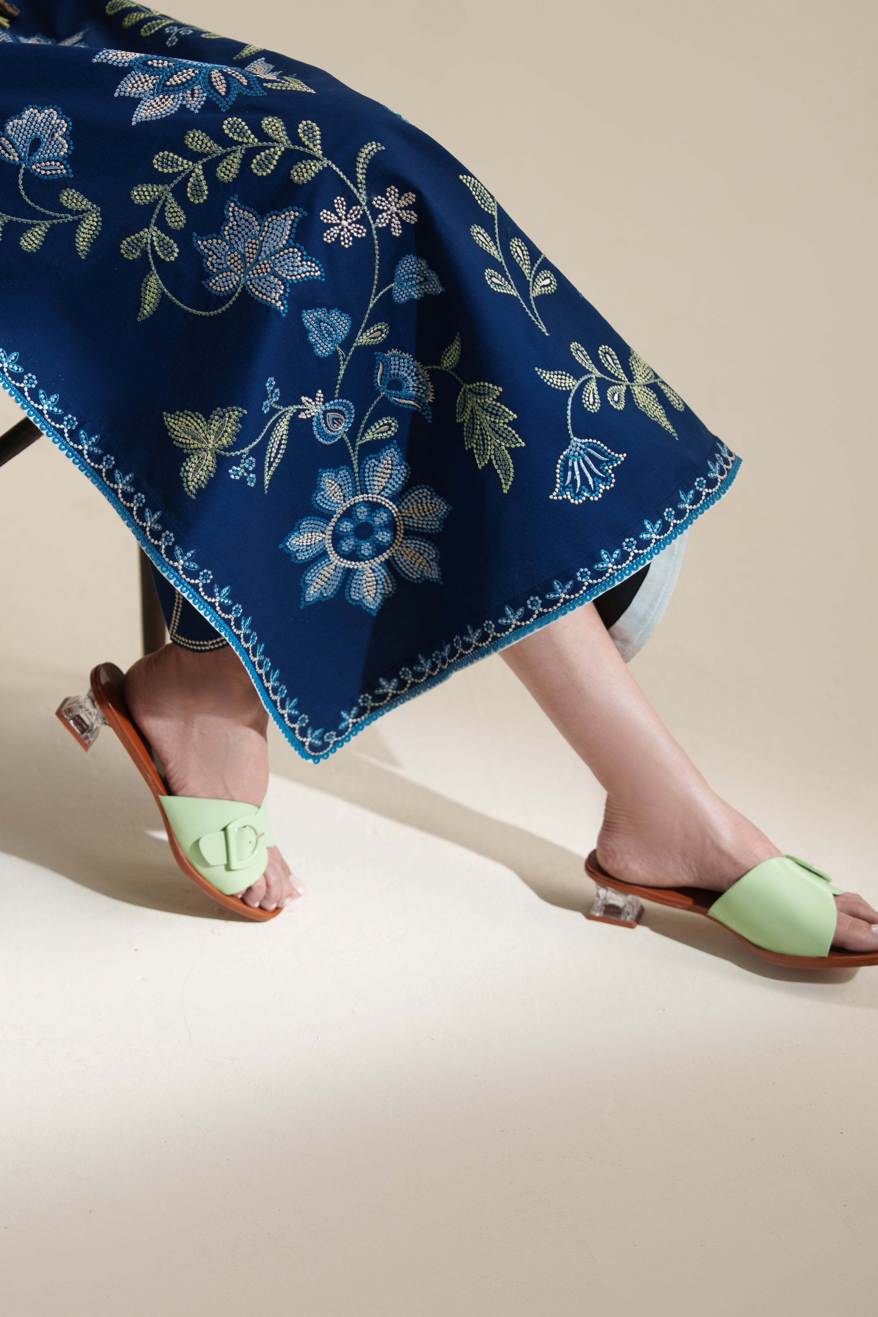 DIANA SANDALS (ZBN-26015)