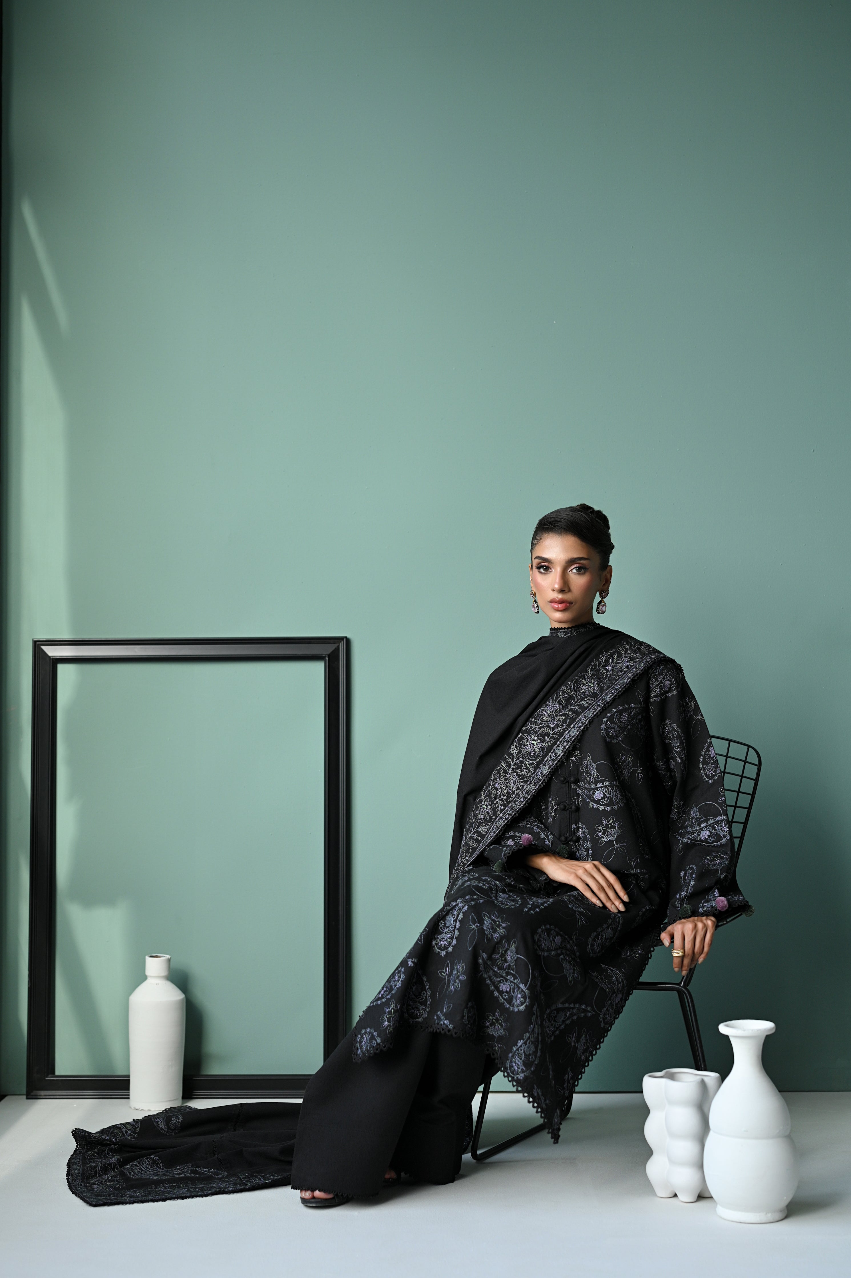 BLACK LUXURY EMBROIDERED KARANDI SET (NEL-24623)