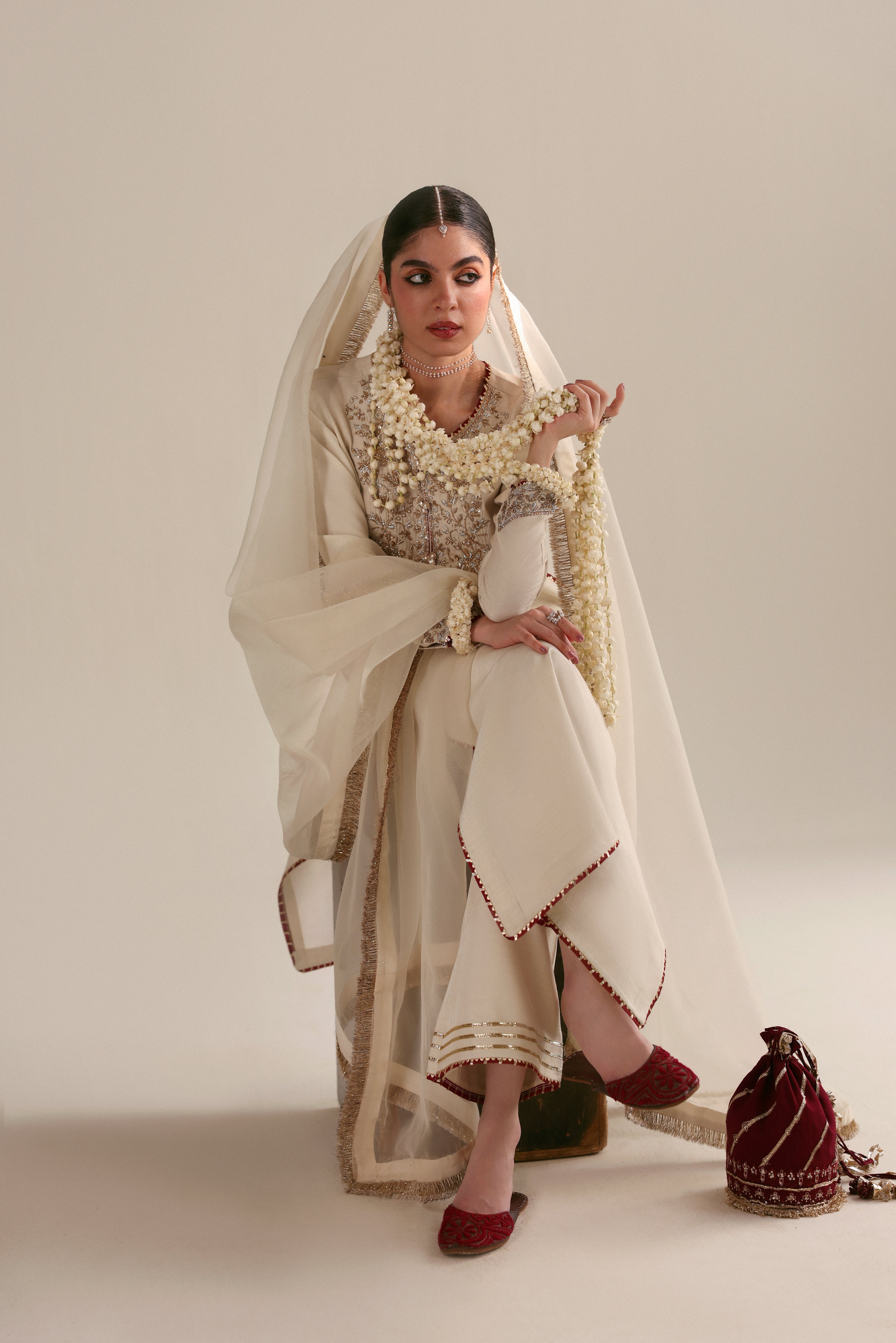 IVORY LUXURY WEDDING EDIT 2026 (NPA3-26448)