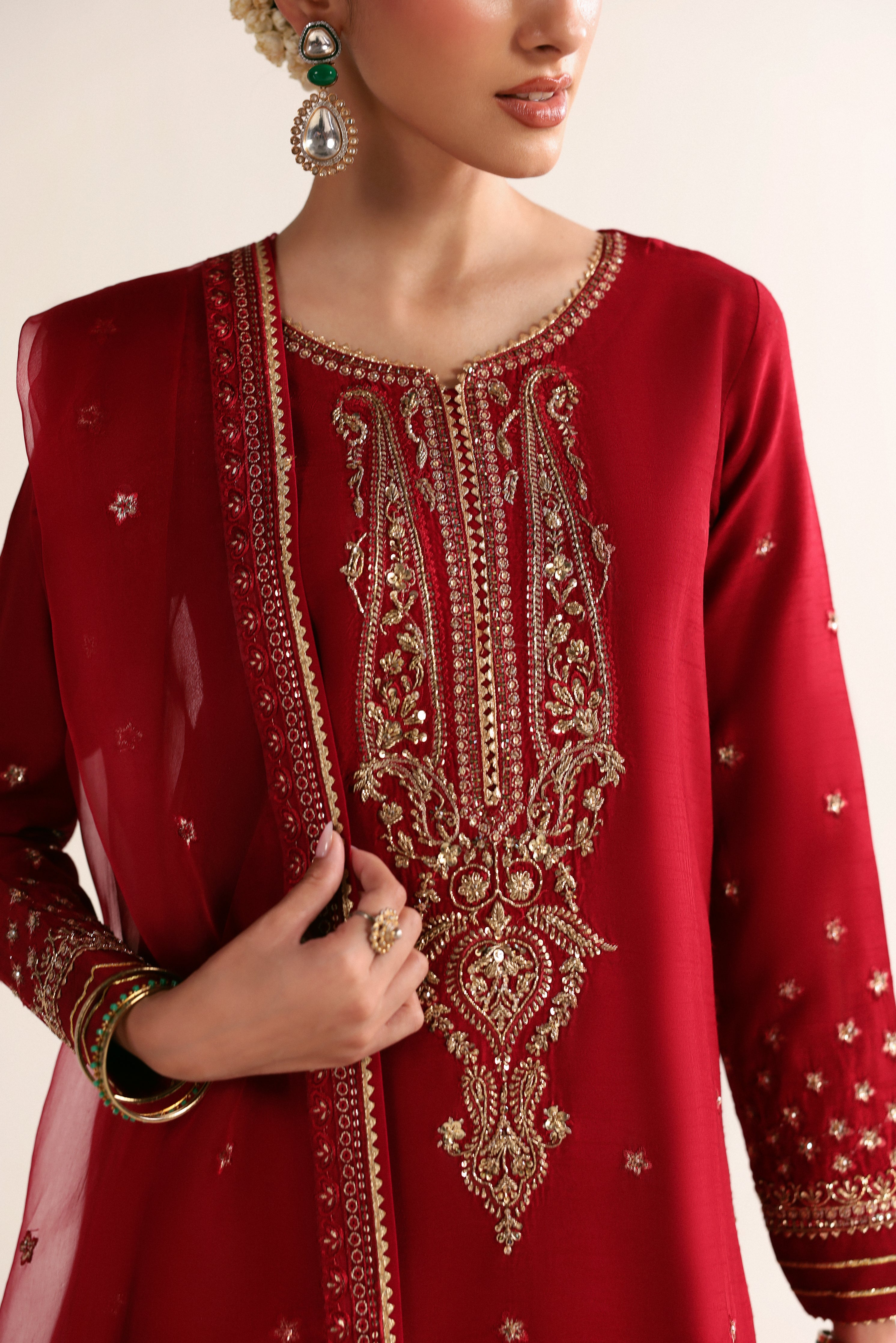 RED LUXURY WEDDING EDIT 2026 (NPA3-26447)
