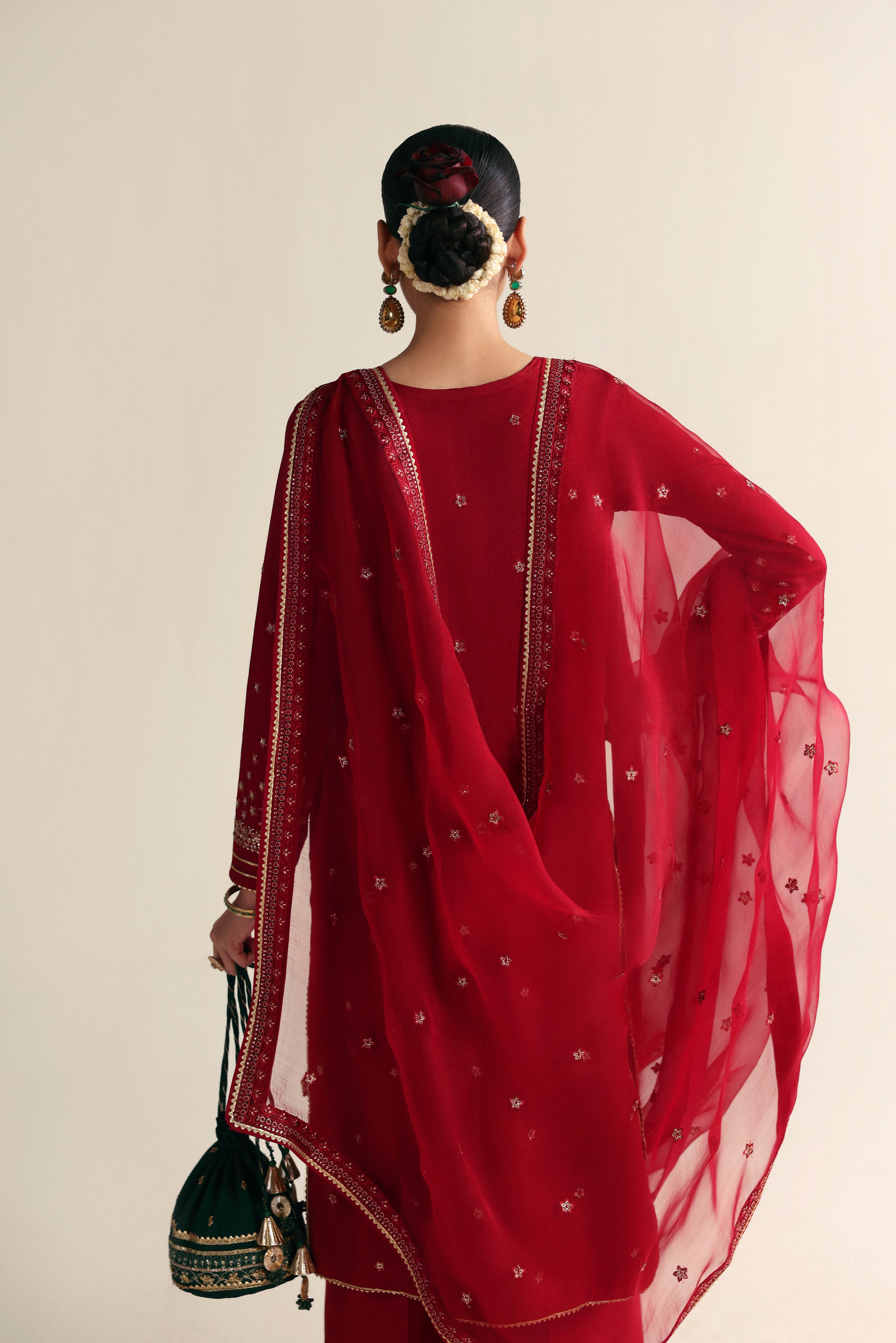 RED LUXURY WEDDING EDIT 2026 (NPA3-26447)