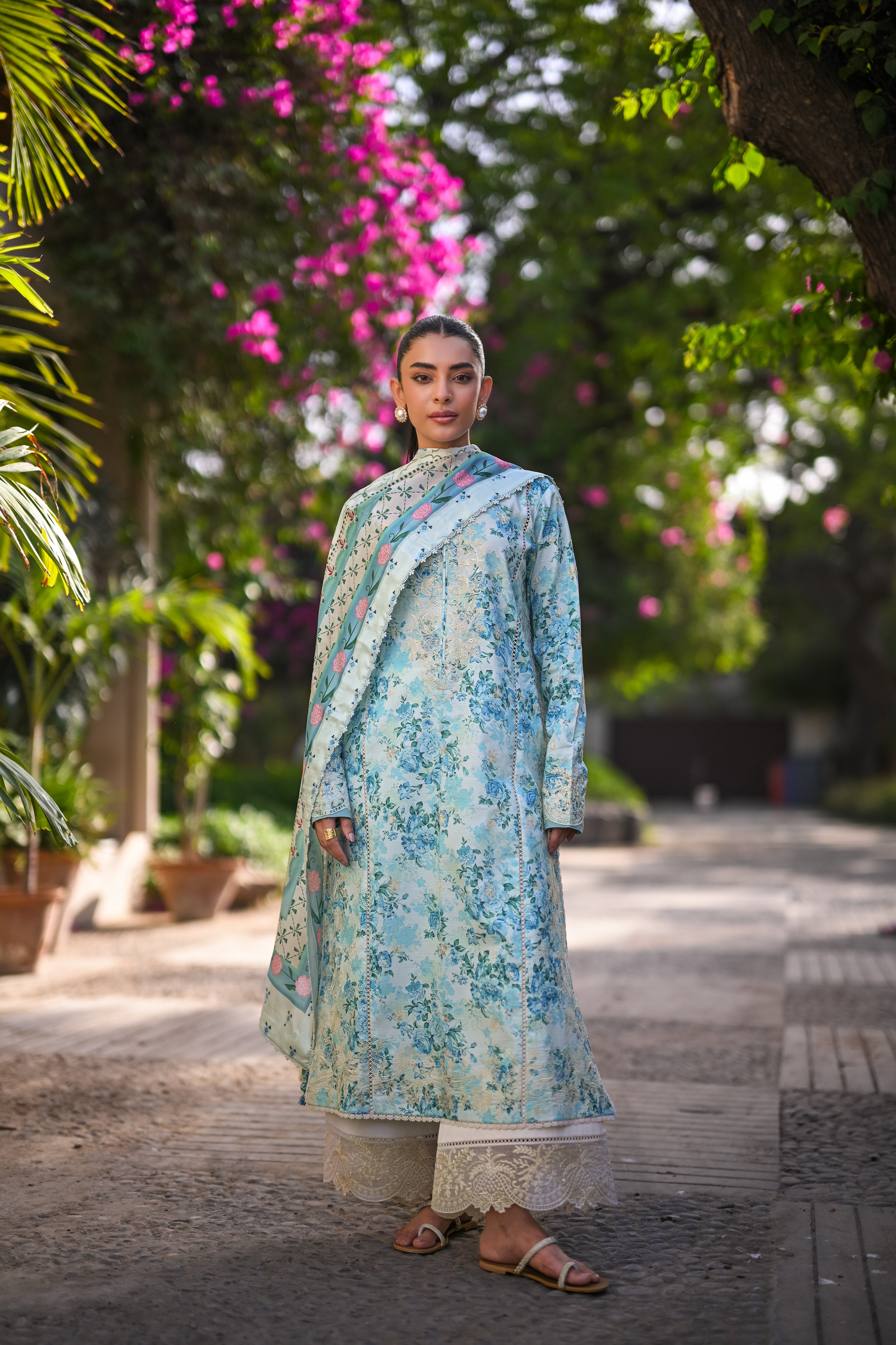 MINT SORBET LUXURY PRINTED EMBROIDERED LAWN SET (NEL-25618)