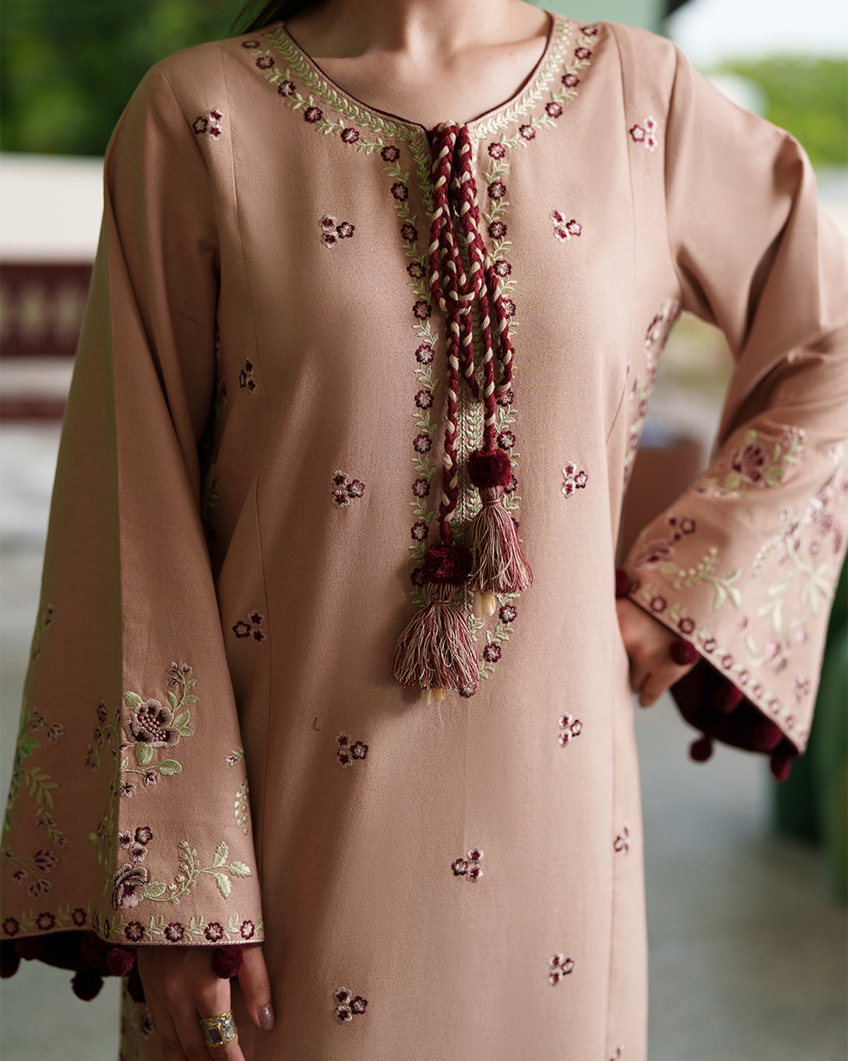 Dopahar LUXURY EMBROIDERED KARANDI 3PCS SET (NPA3-26468)