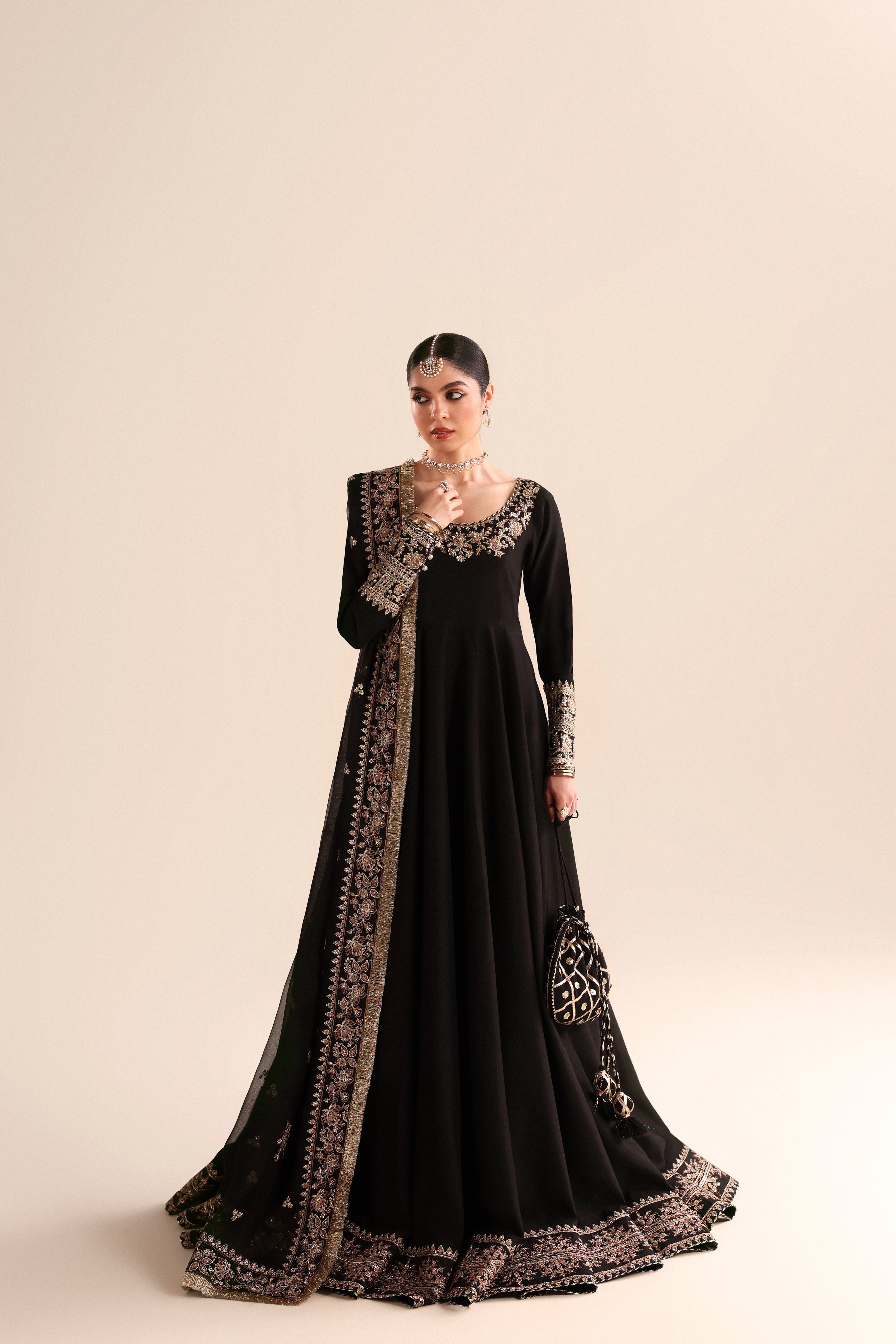 BLACK PISHWAS LUXURY WEDDING EDIT 2026 (NPA3-26453)