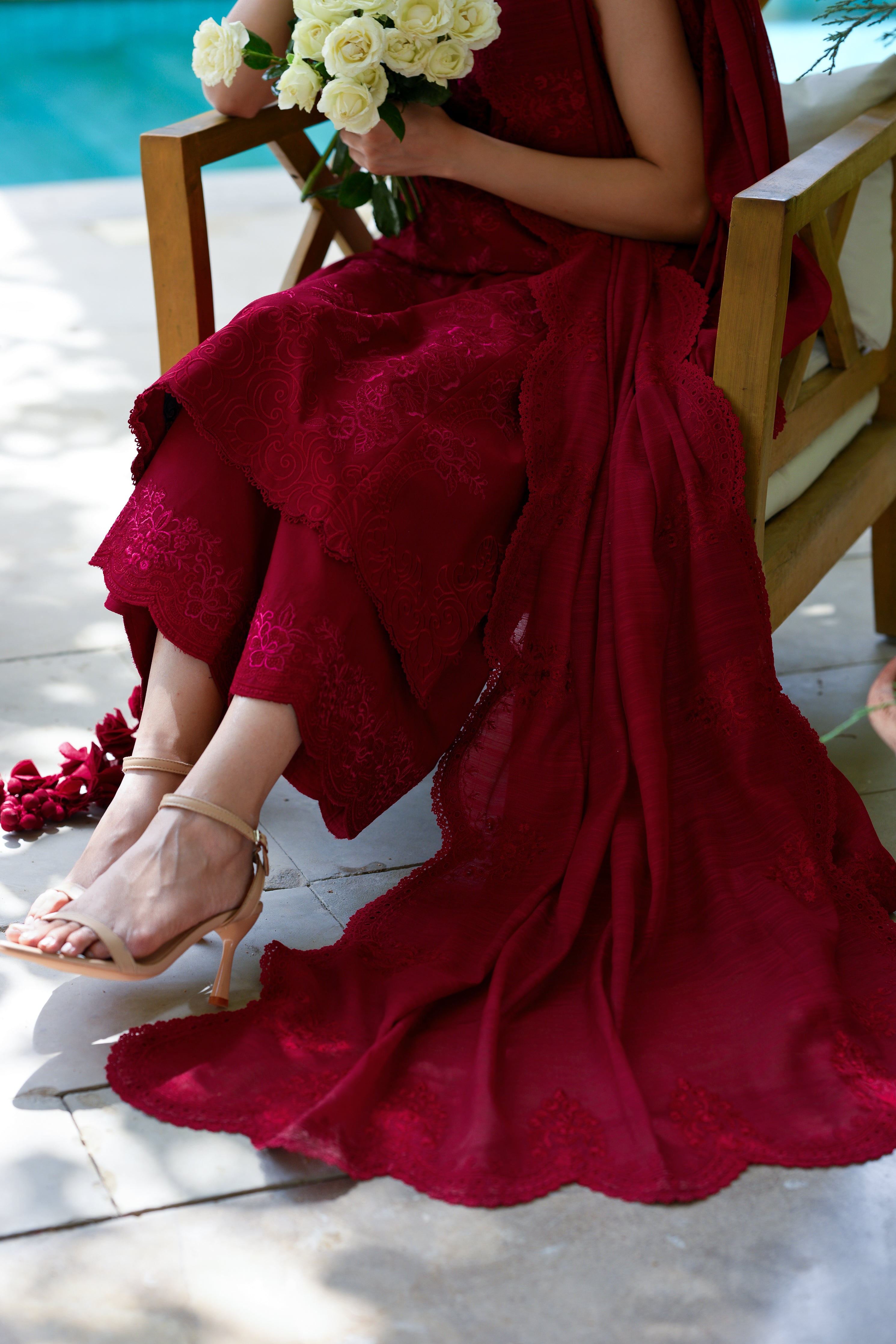 CRIMSON LUXURY PRINTED EMBROIDERED LAWN SET (NEL-25612)