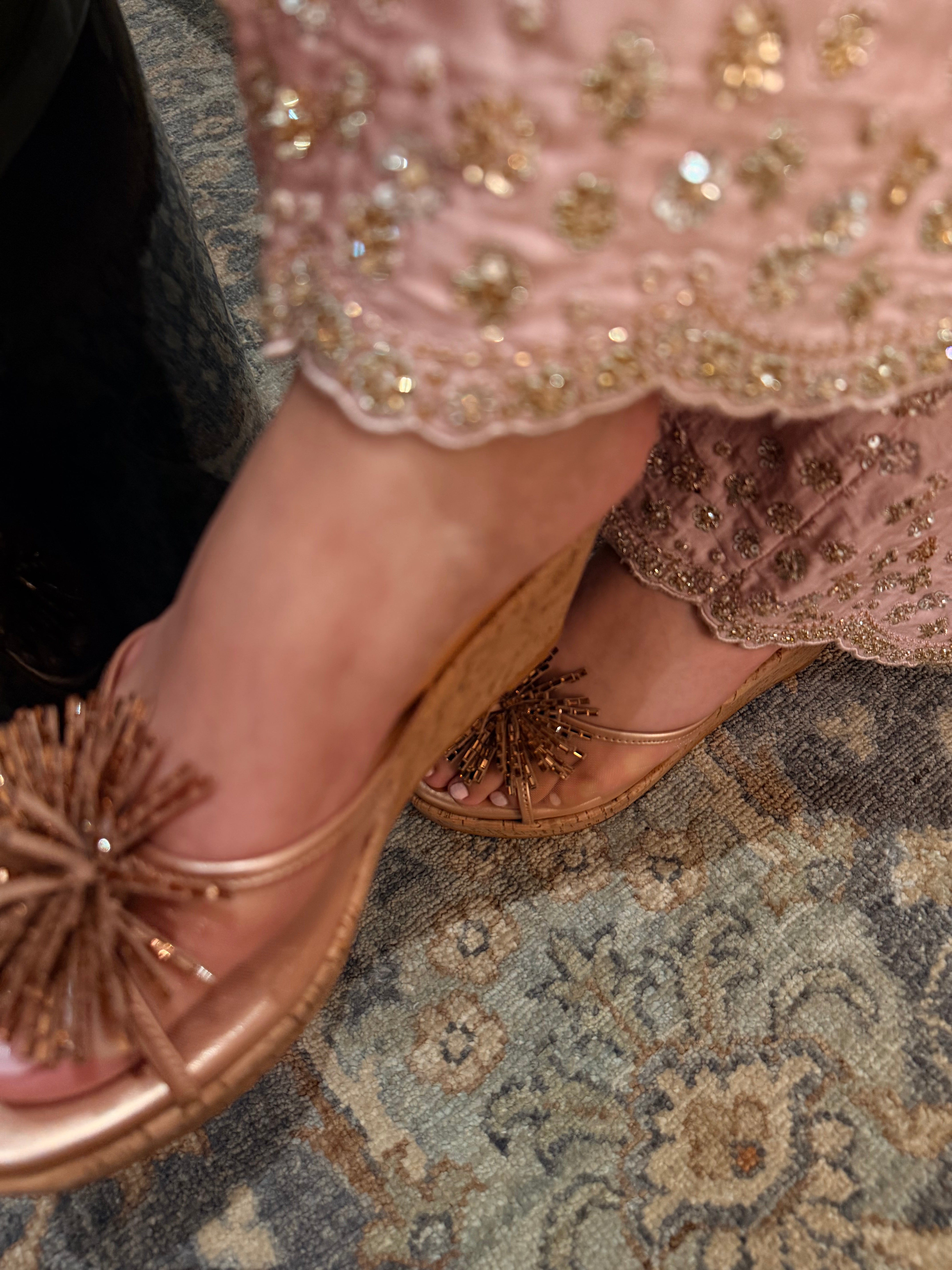 ROSE GLOW WEDGE  (ZBN-25005)