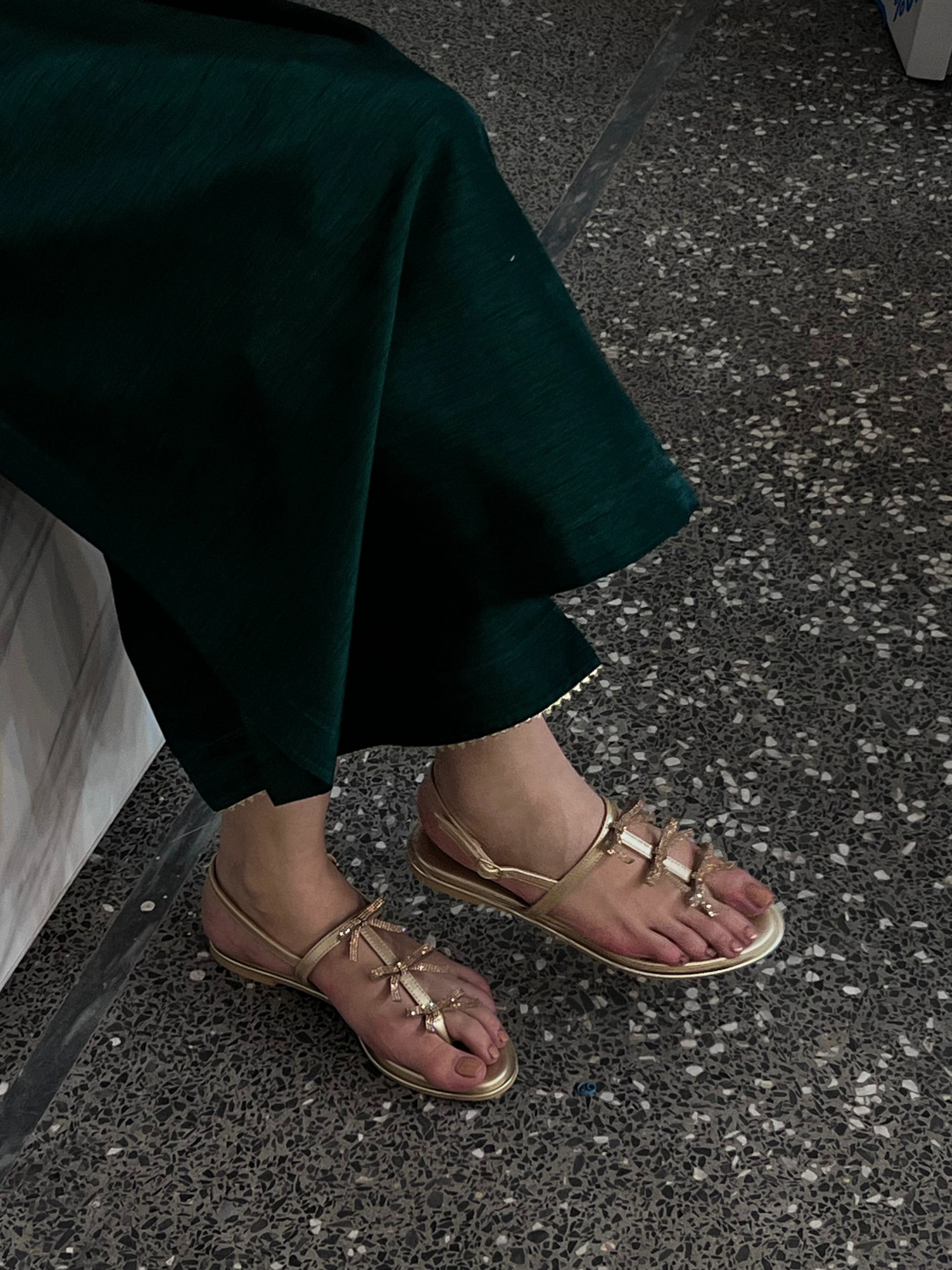CAOVILLA GOLDEN FLAT SANDALS (ZBN-25003)