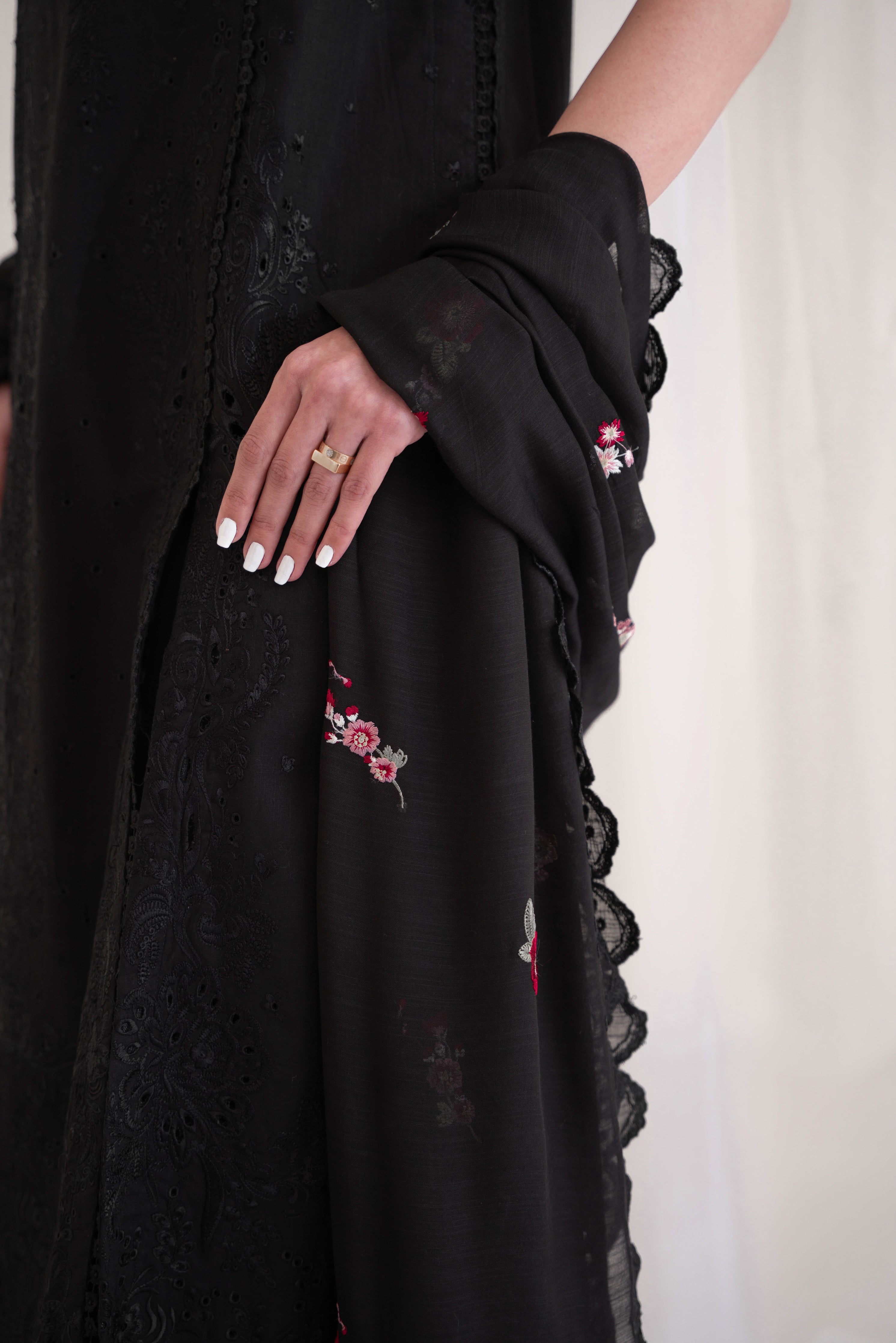 Deep Black Roses Set / Eid 2024 PRET NPA3-24411