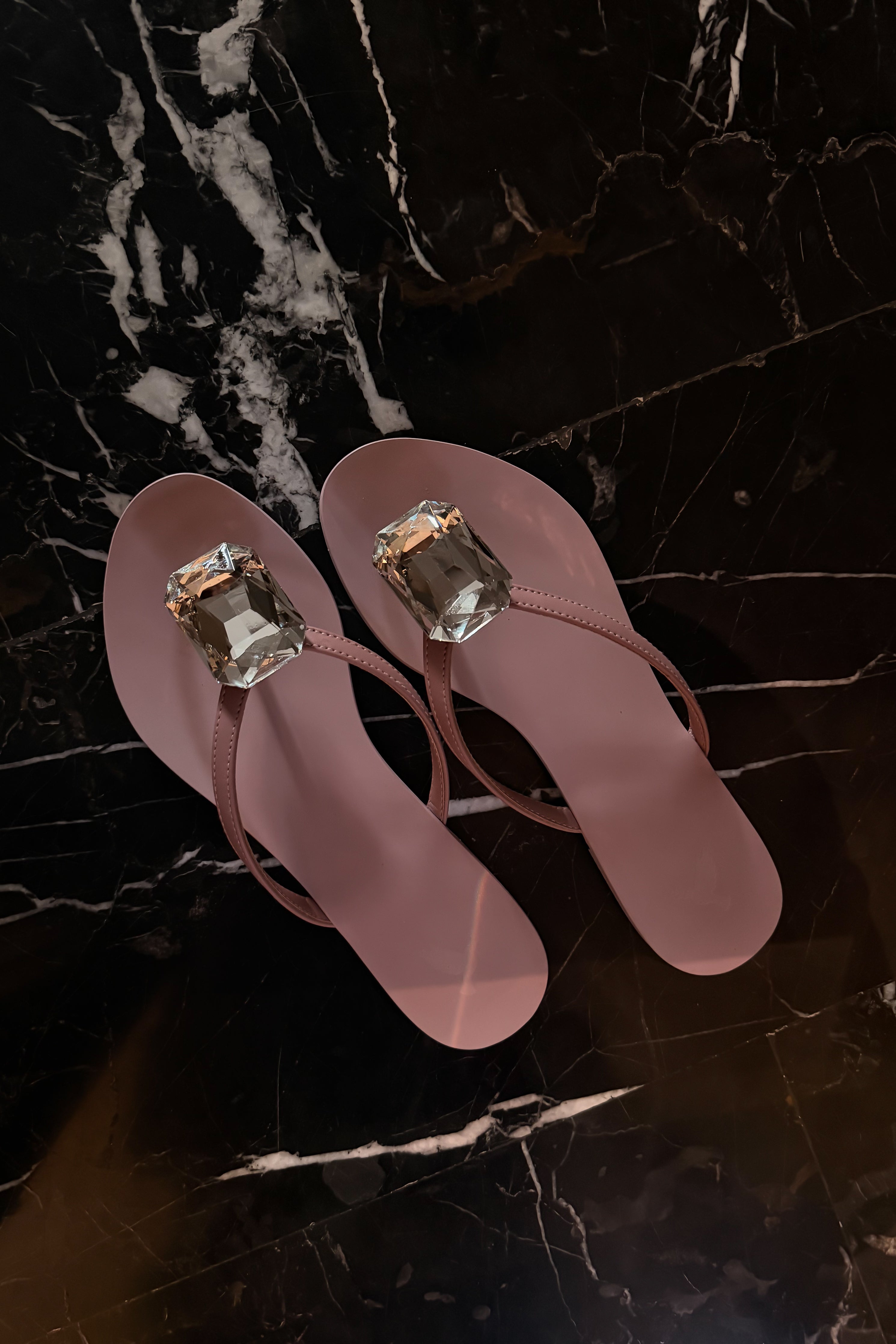 AYNA BUBBLE GUM SLIP-ON SANDALS (ZBN-25004) PRE-ORDER