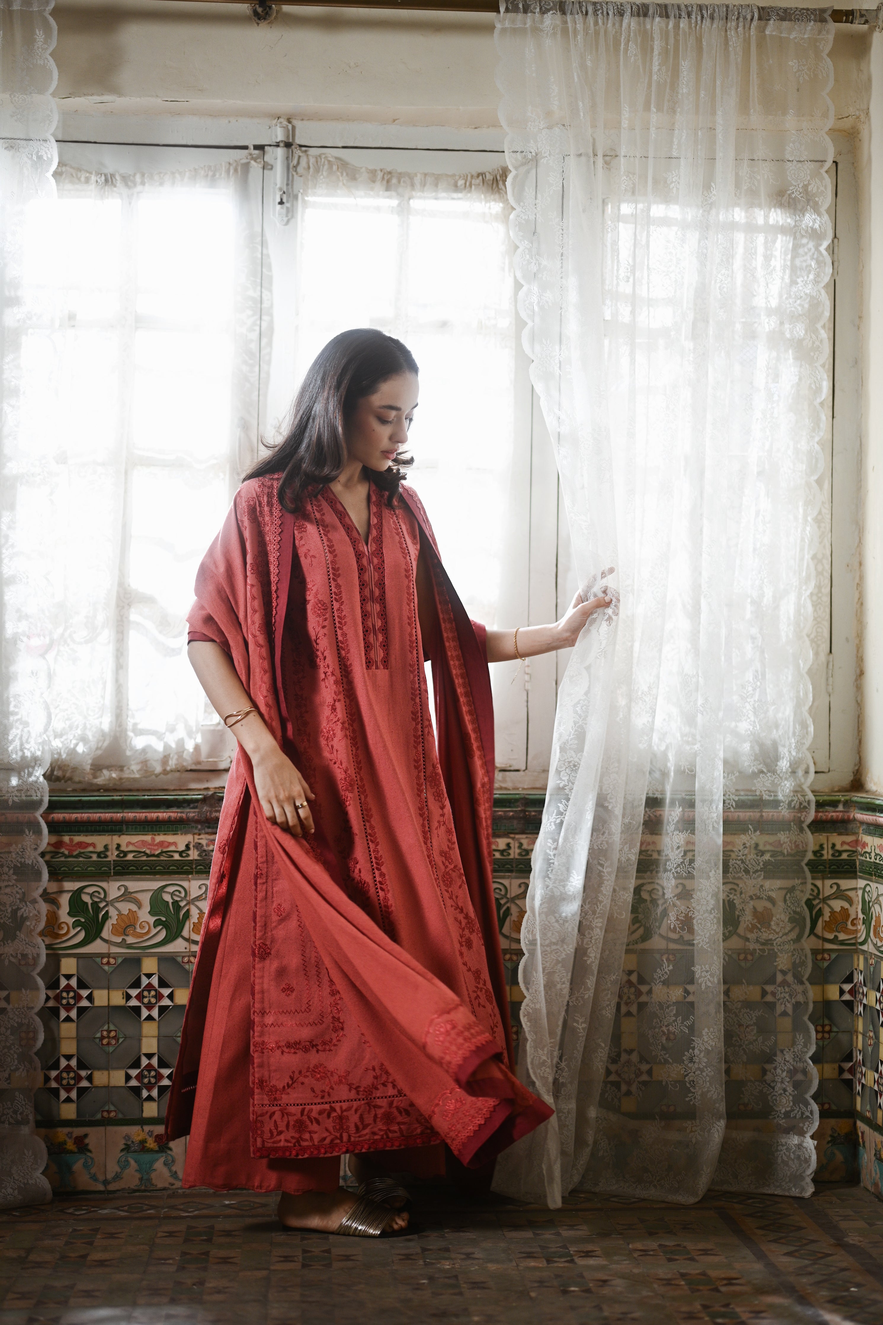 PEACHY PINK LUXURY EMBROIDERED KARANDI 3PCS SET (NPA3-25447)-READY TO WEAR