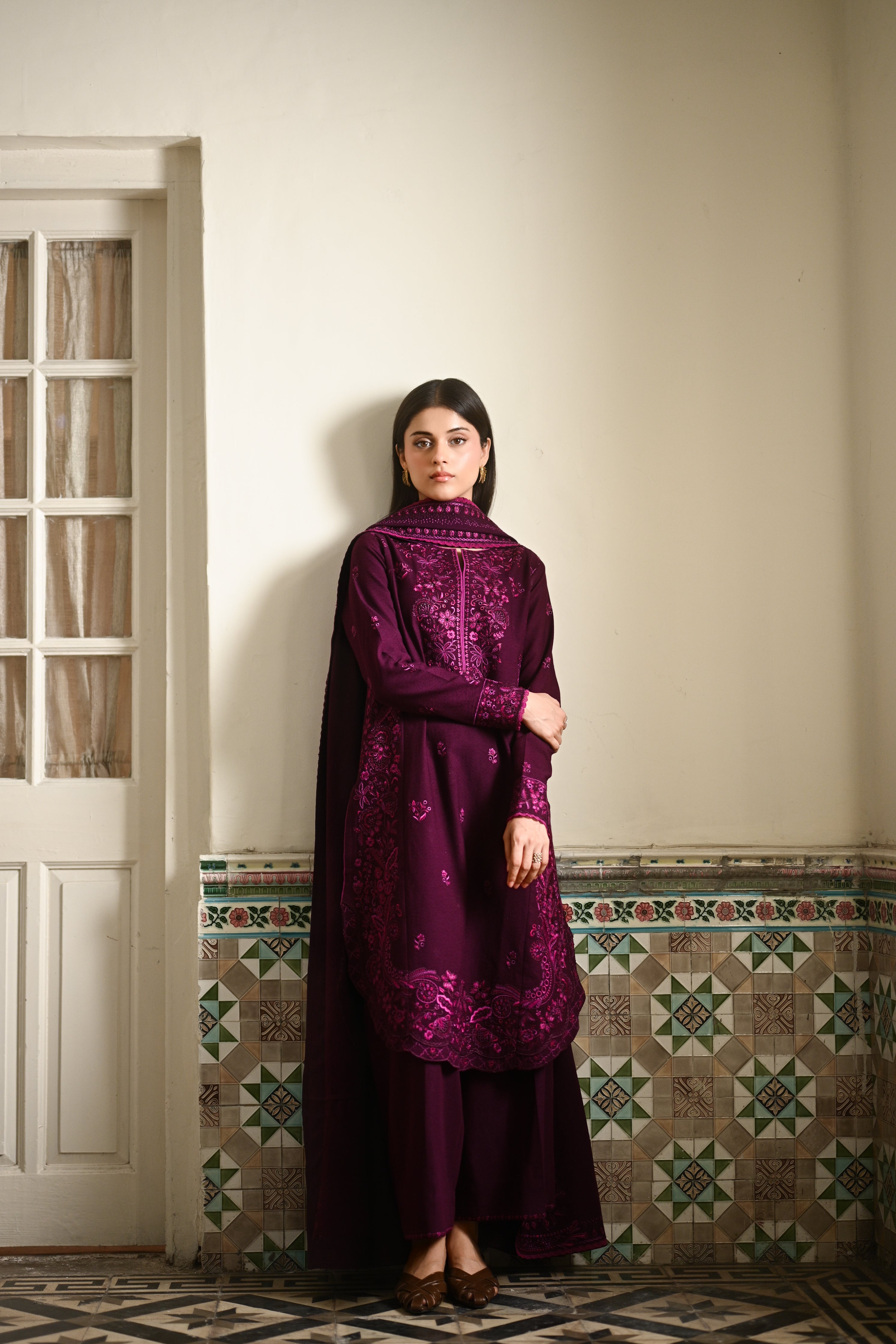 PLUM LUXURY EMBROIDERED KARANDI 3PCS SET (NPA3-25448)-READY TO WEAR