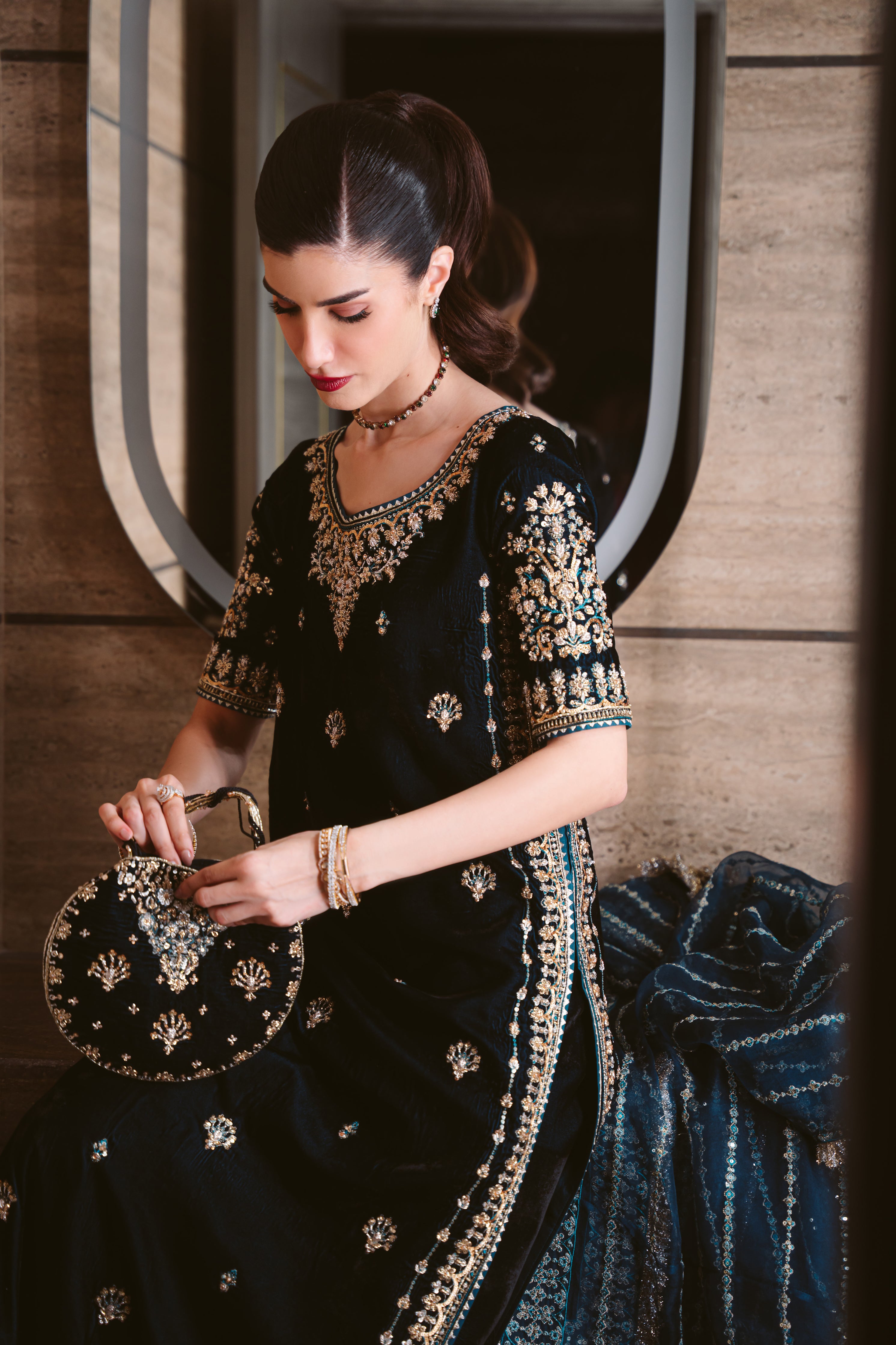 TEAL LUXURY VELVET COUTURE (NPA3-25461)