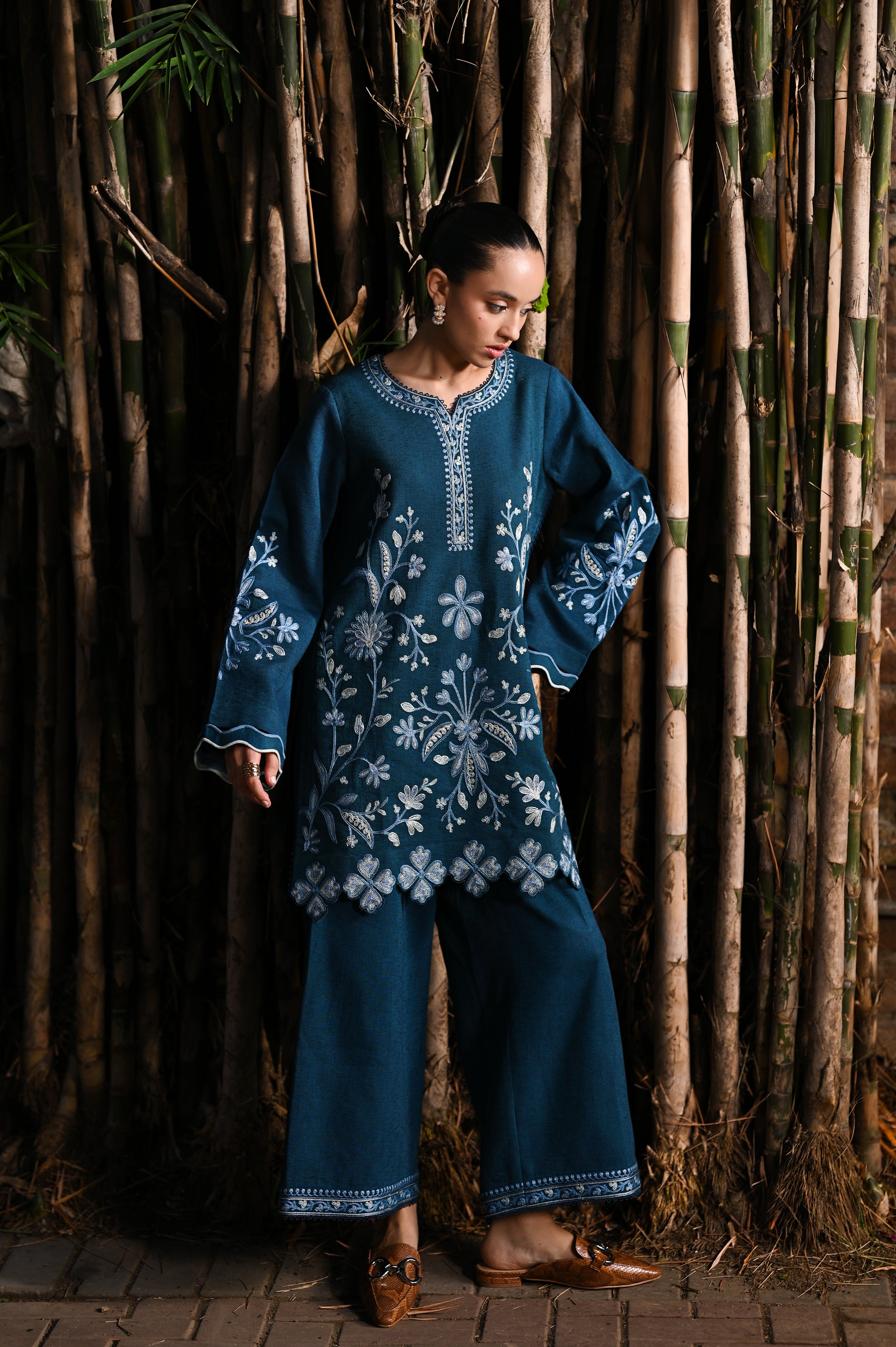 TEAL BLUE LUXURY EMBROIDERED KARANDI 2PCS SET (NPA2-25316)-READY TO WEAR