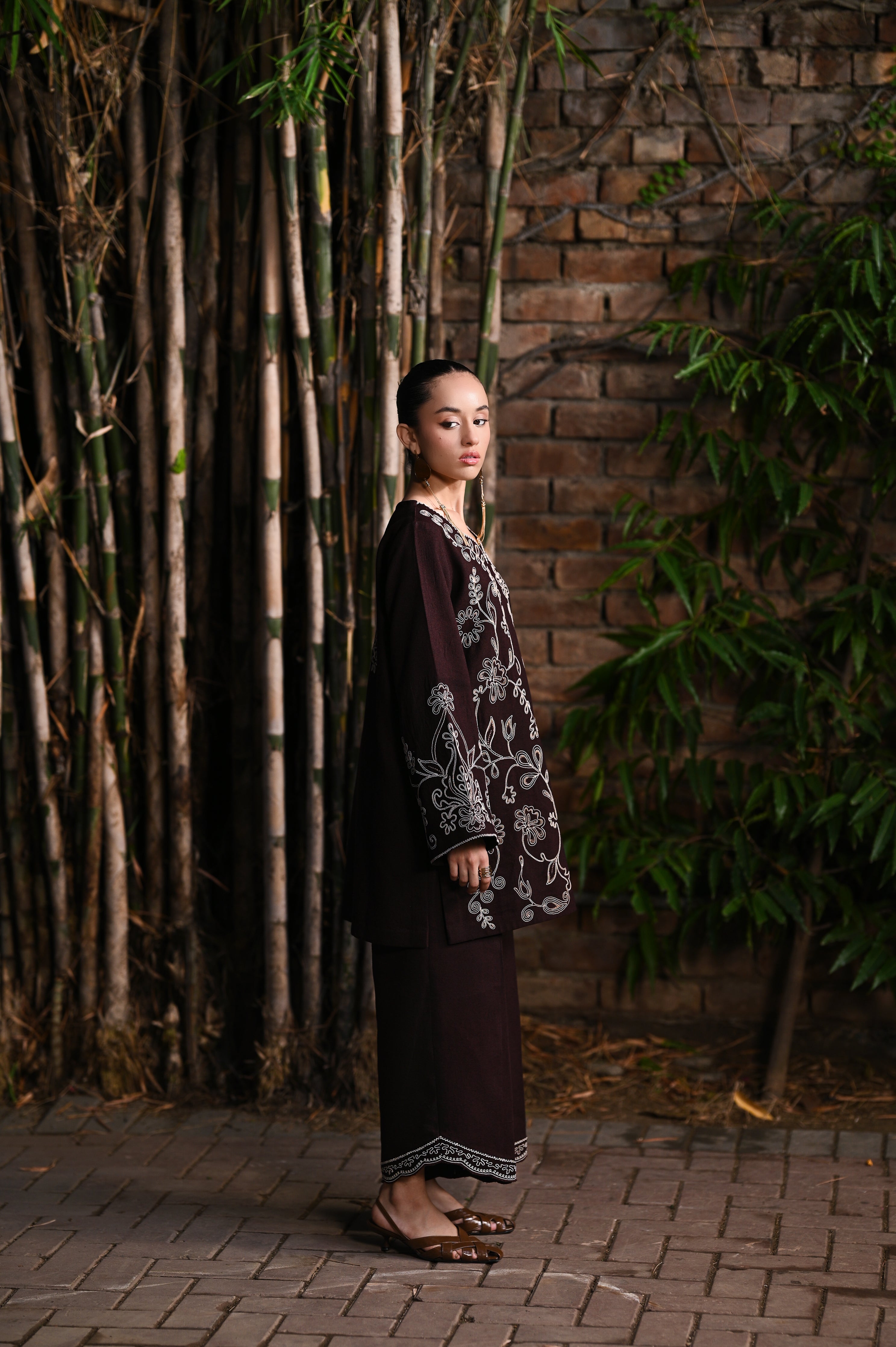 CHOCOLATE BROWNIE LUXURY EMBROIDERED KARANDI 2PCS SET (NPA2-25321)-READY TO WEAR