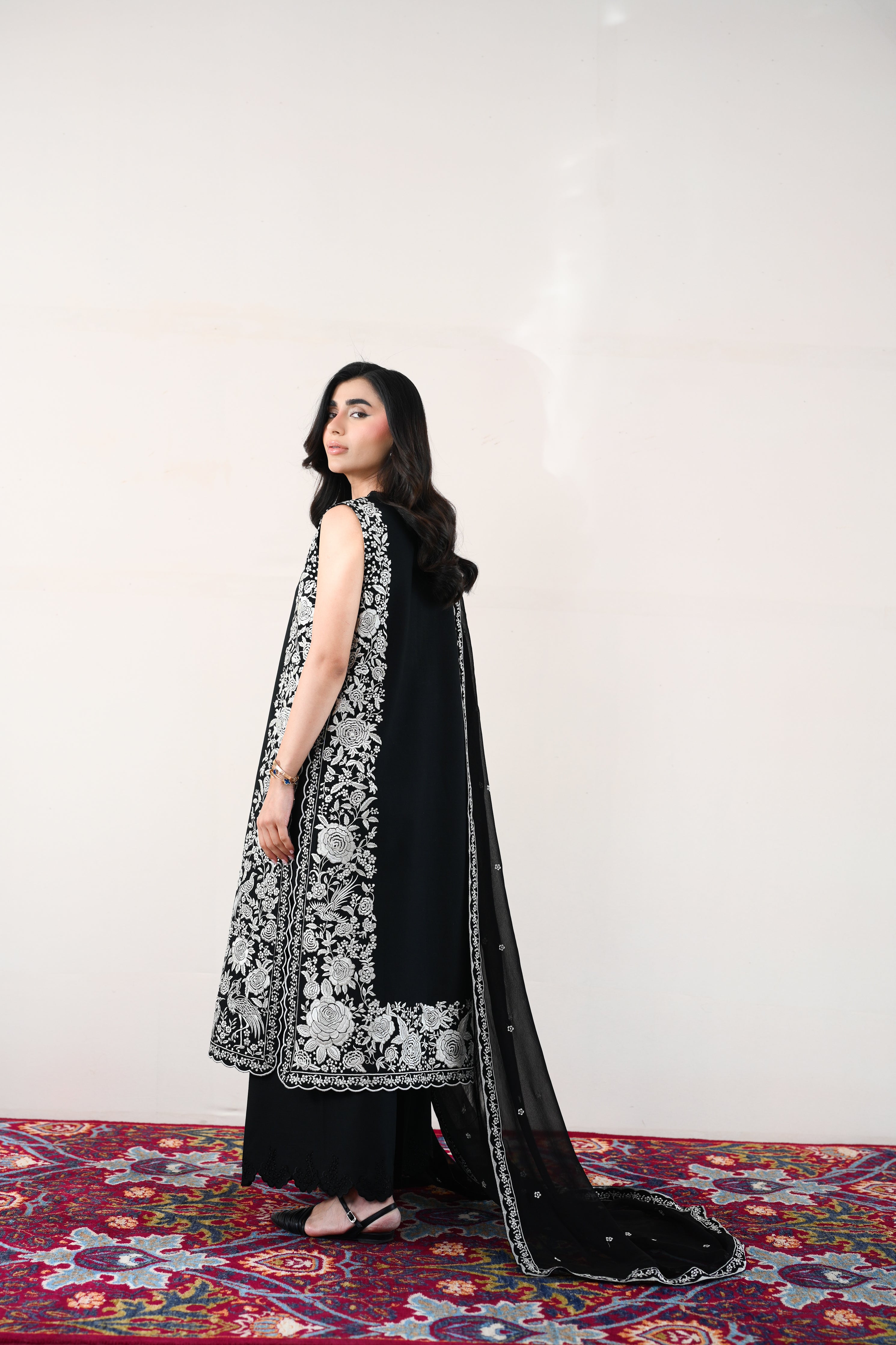 BLACK LUXURY EMBROIDERED LAWN 3PCS SET (NPA3-26411) - READY TO WEAR / EXPRESS SHIPPING