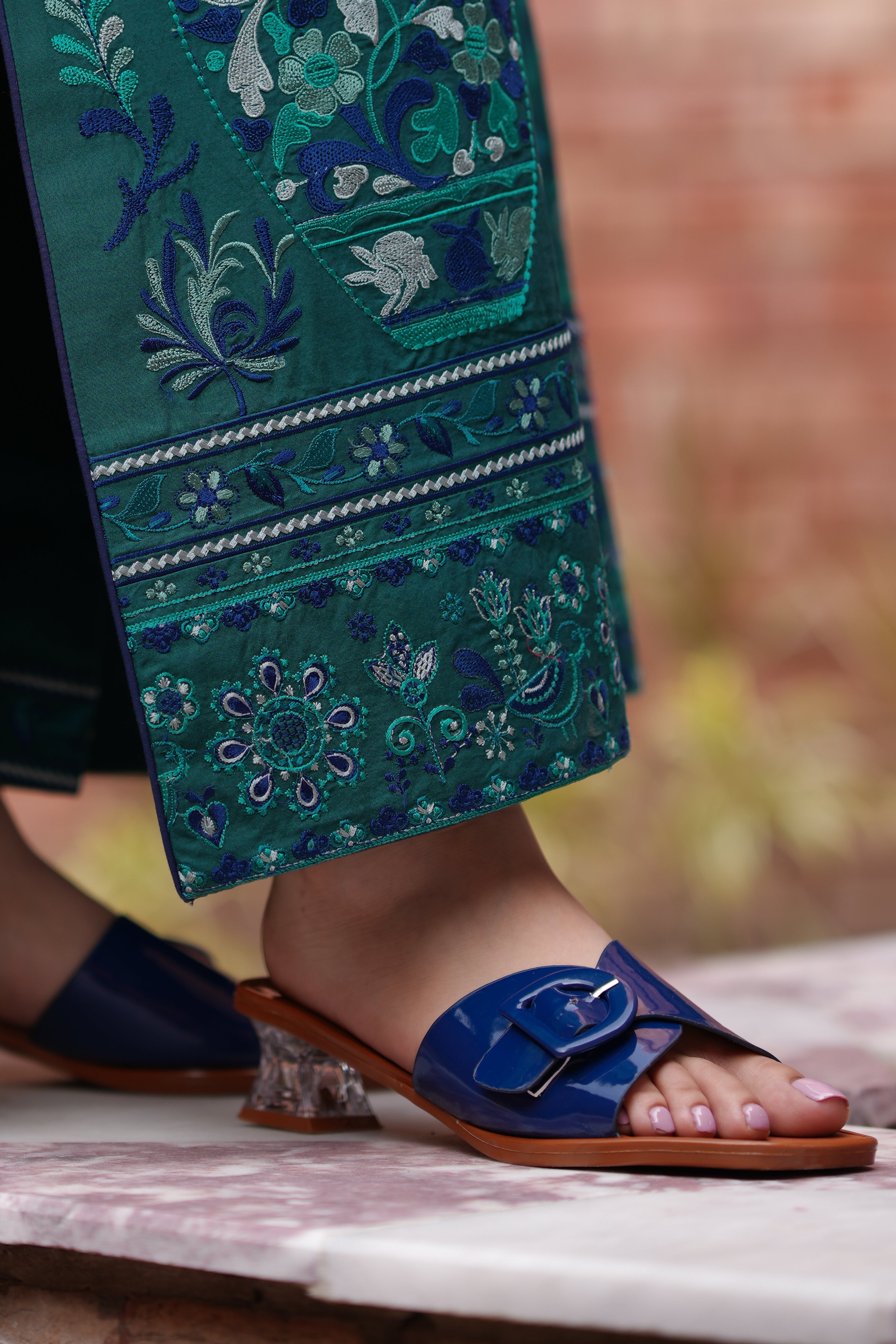 DIANA SANDALS (ZBN-26015)