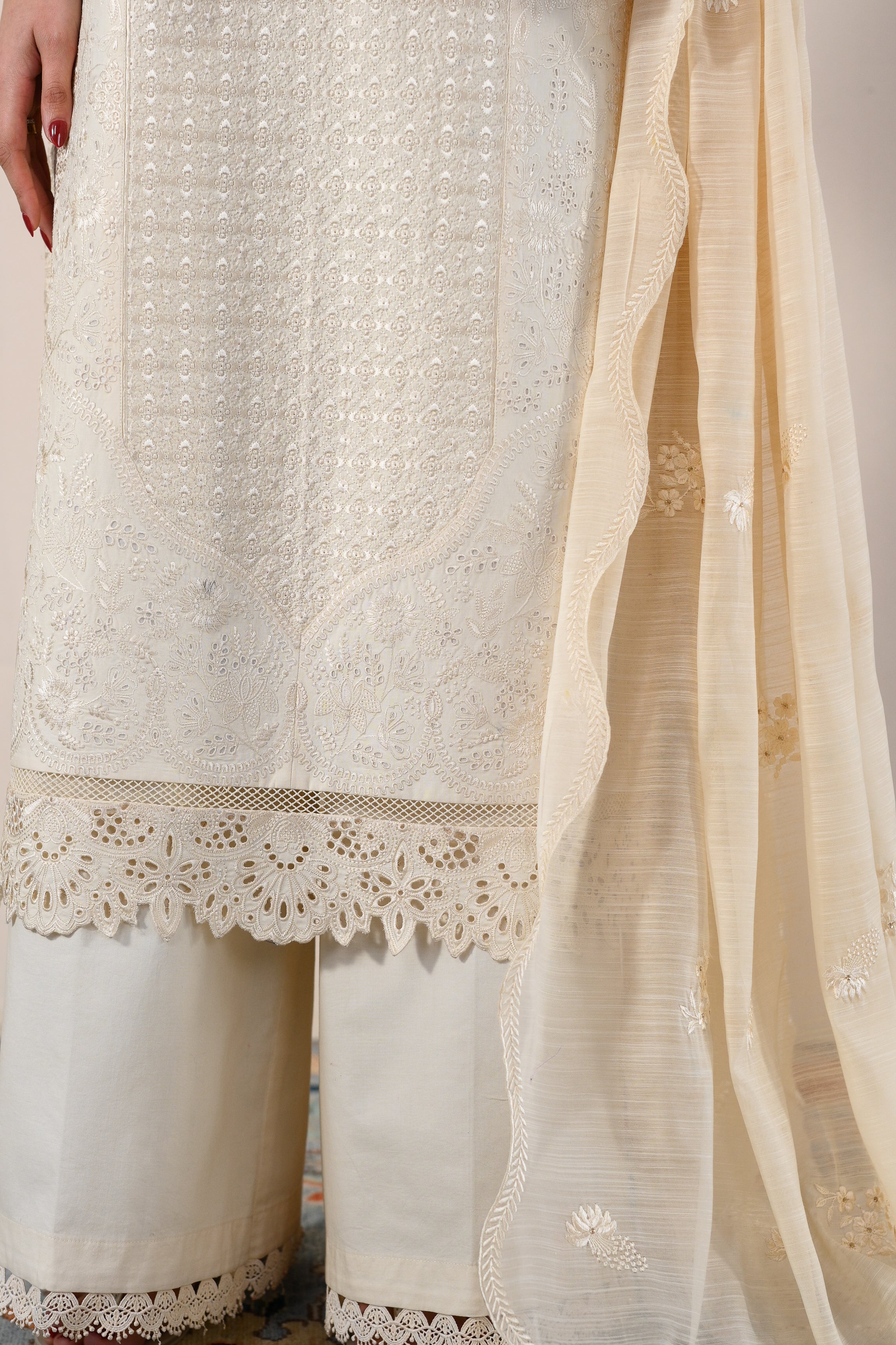 IVORY LUXURY EMBROIDERED LAWN 3PCS SET (NPA3-26417) - READY TO WEAR 2026