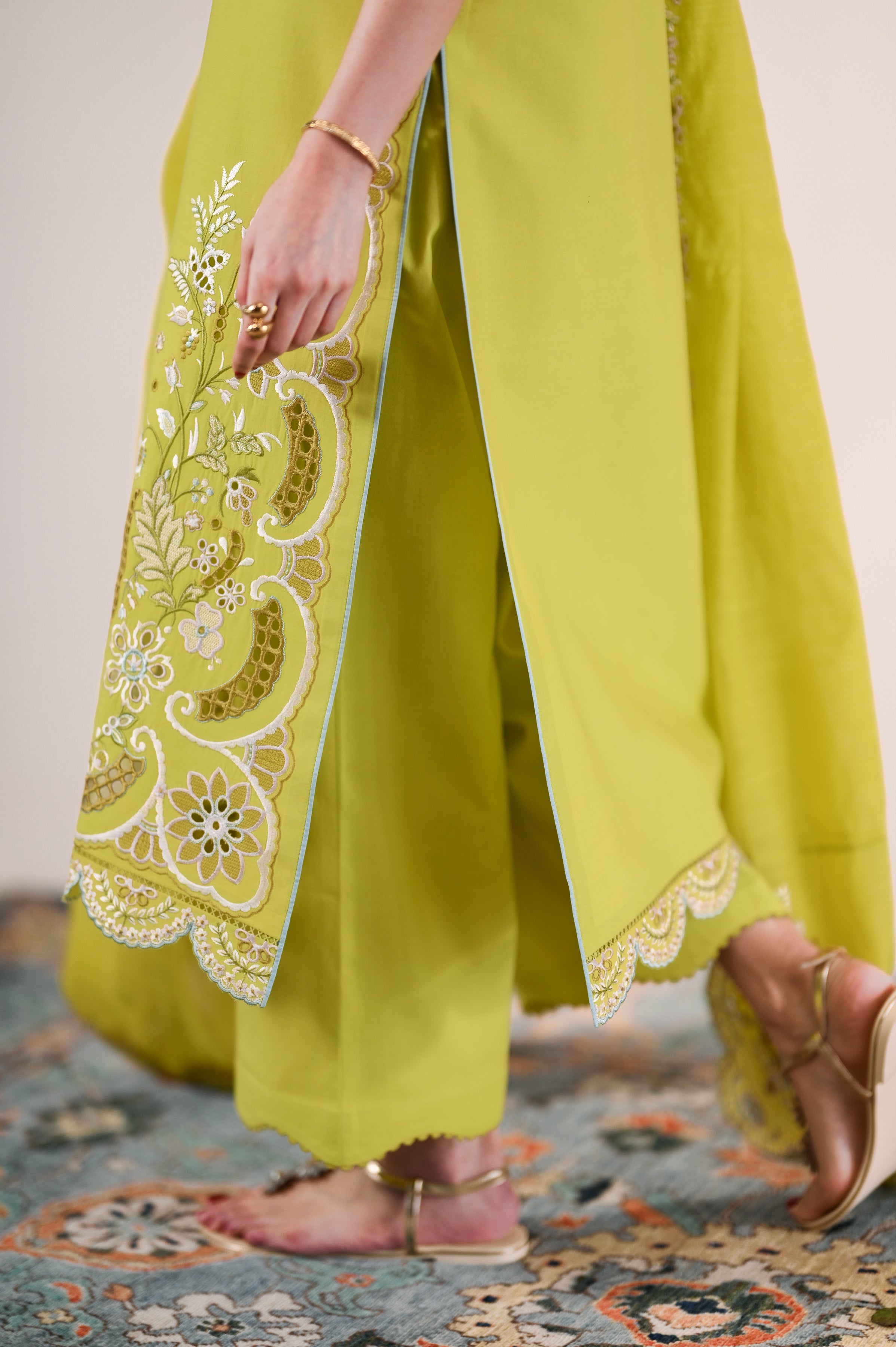 LIME GREEN LUXURY EMBROIDERED LAWN 3PCS SET (NPA3-26416) - READY TO WEAR / EXPRESS DELIVERY FOR EID