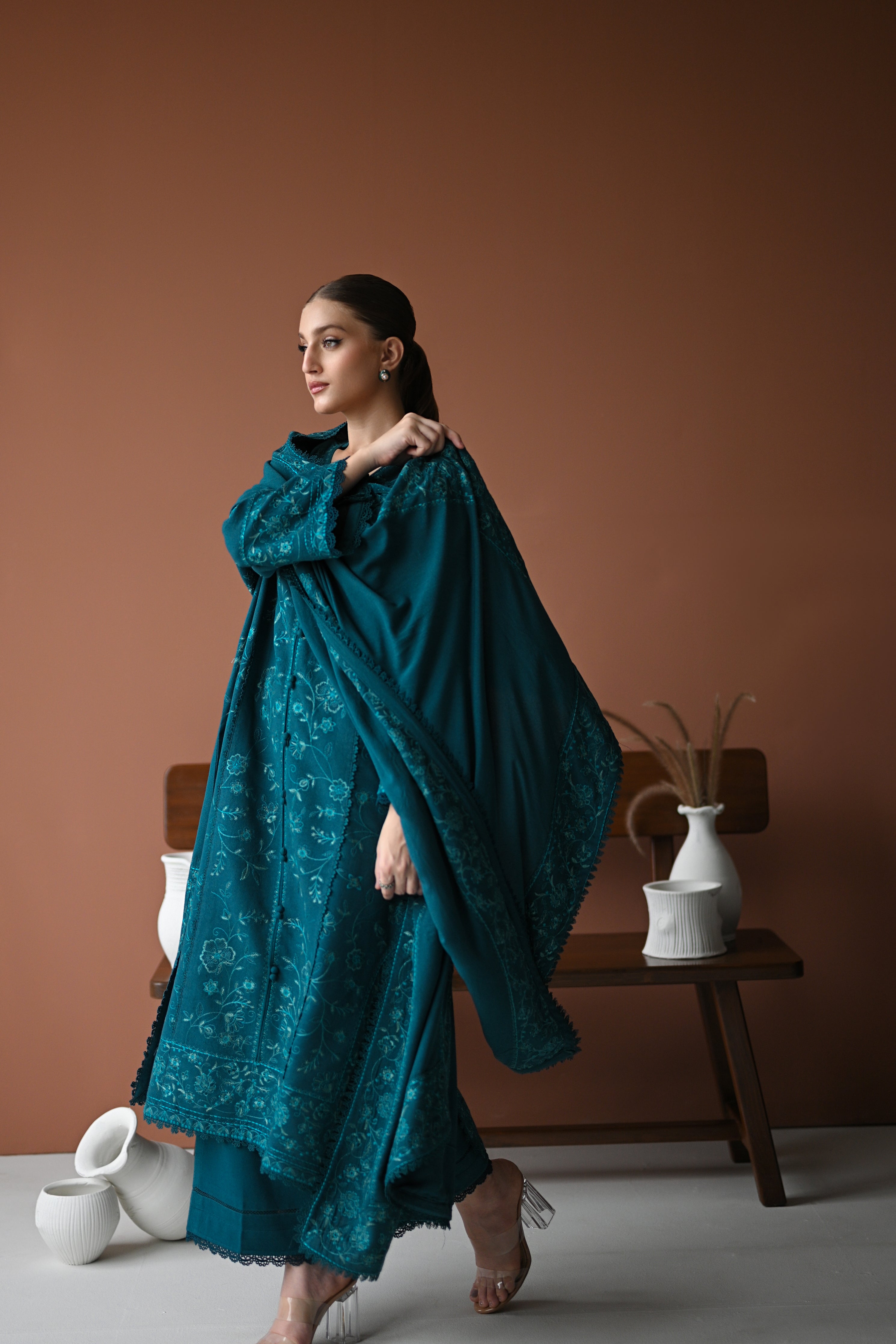 TEAL LUXURY EMBROIDERED KARANDI SET (NEL-24625)