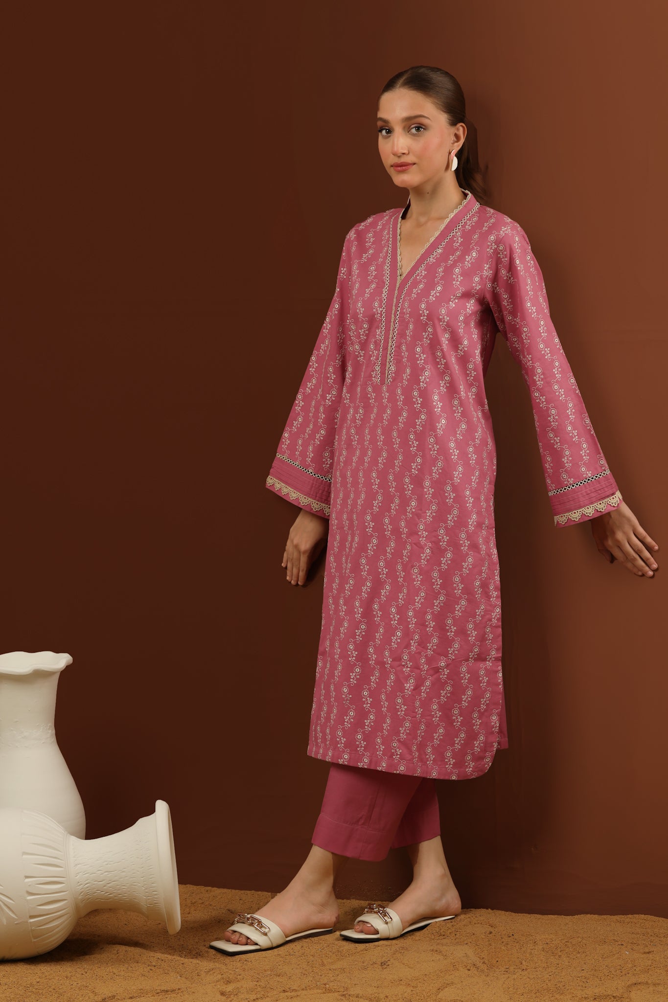 55% OFF ROSE PINK LAWN EMBROIDERED SET (KURTA & TROUSER) NPA2-23312