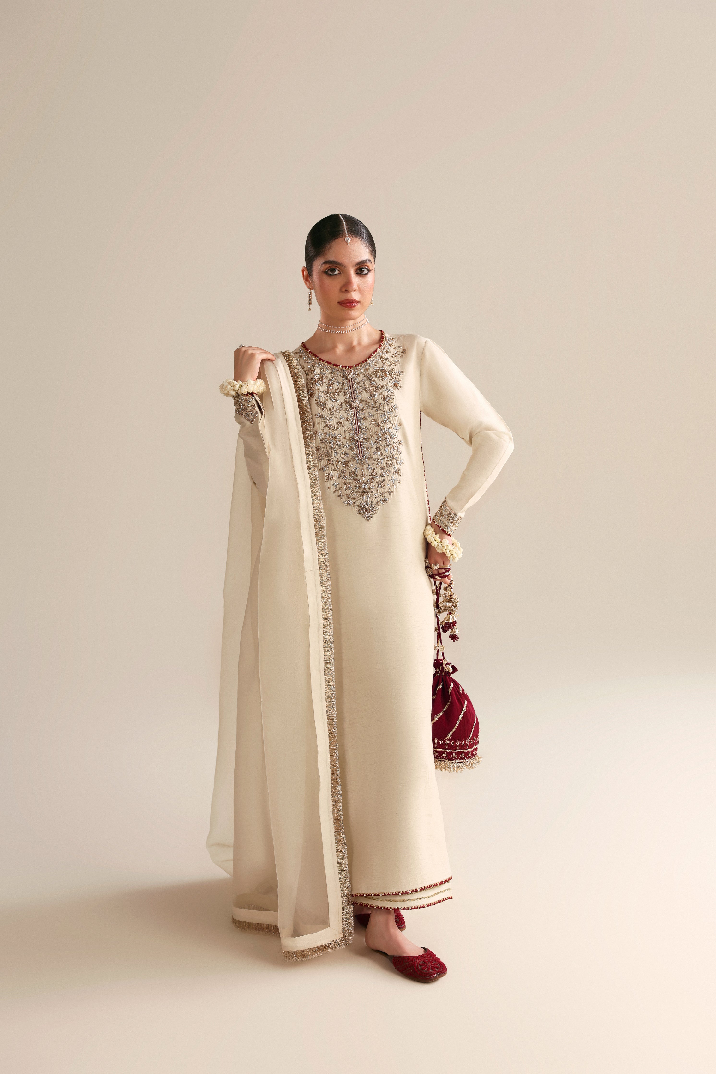 IVORY LUXURY WEDDING EDIT 2026 (NPA3-26448)