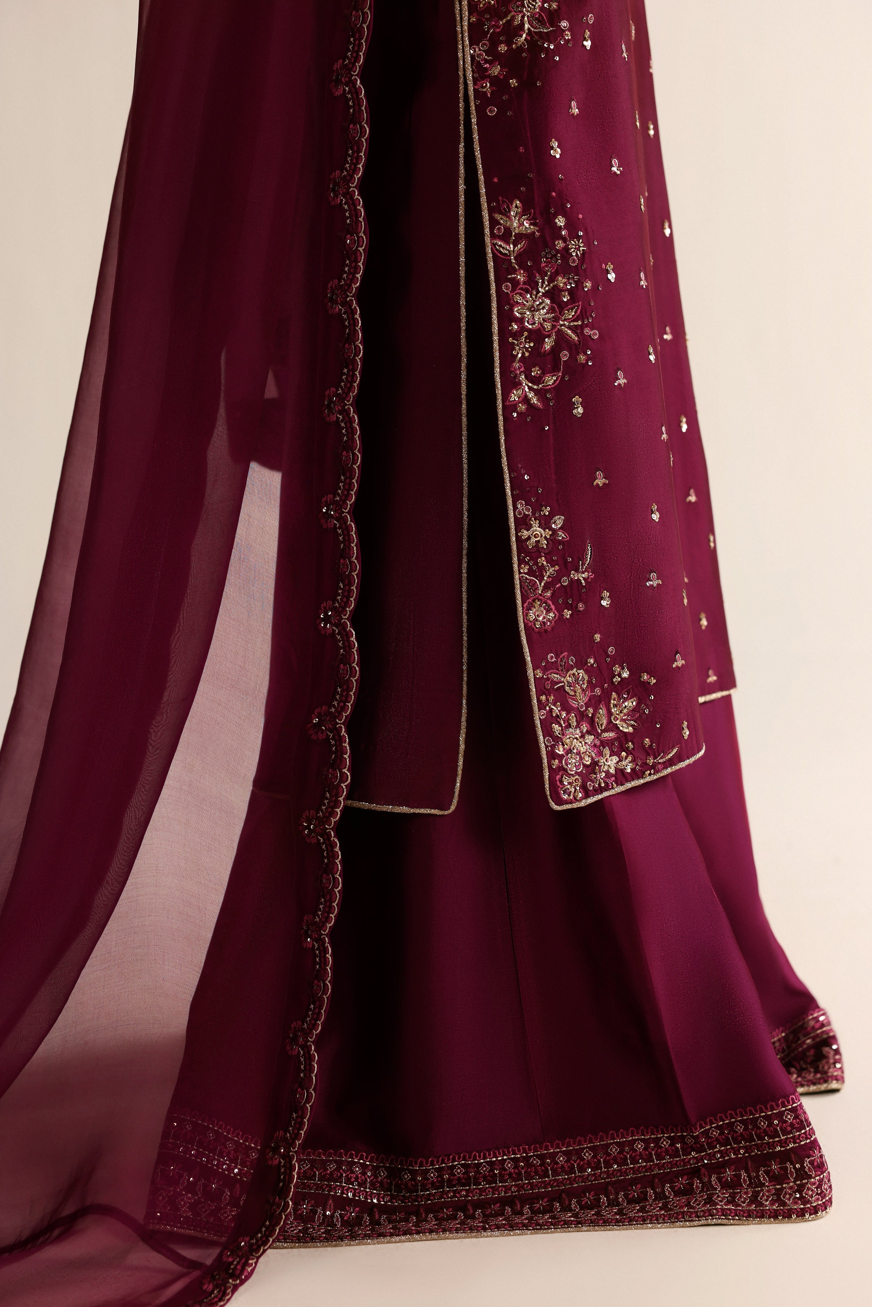PLUM LUXURY WEDDING EDIT 2026 (NPA3-26457)