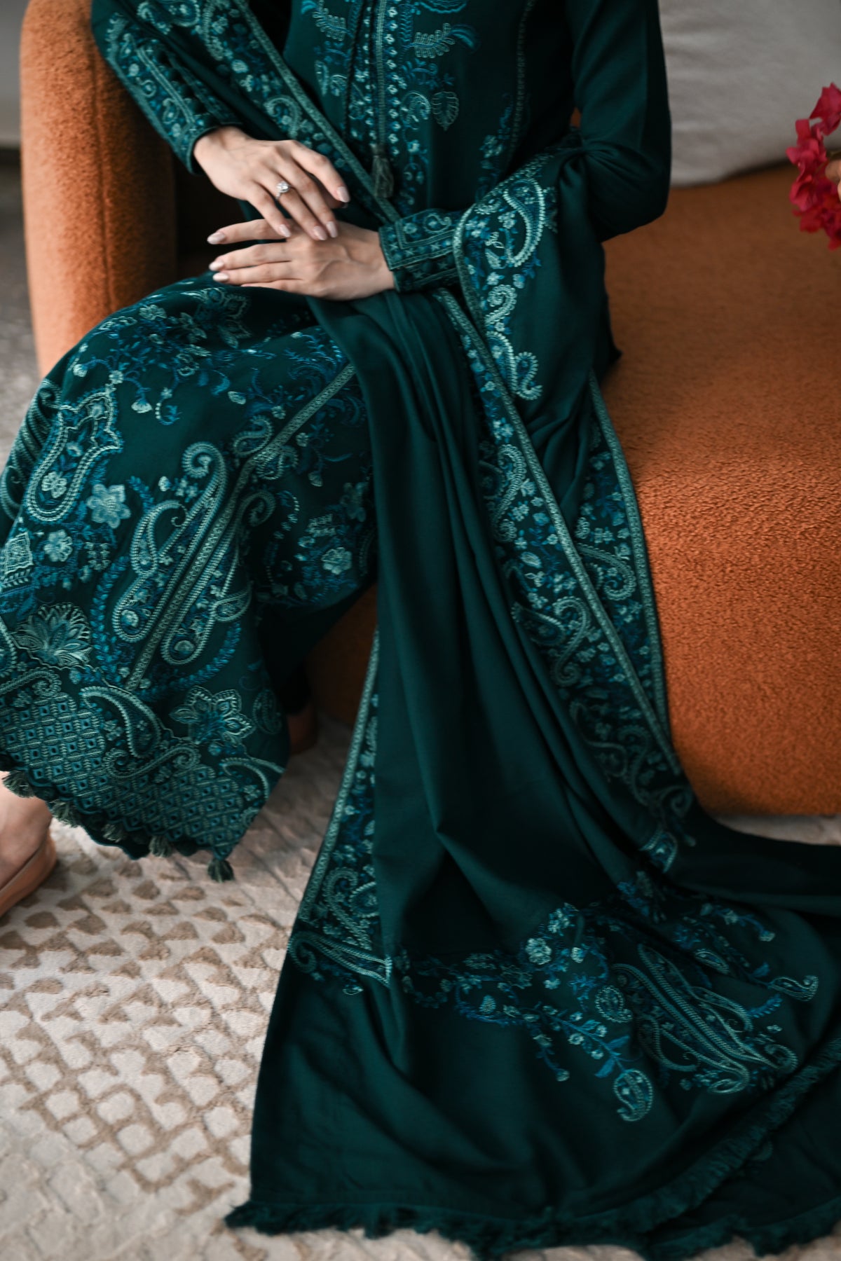 LYRA - DEEP EMERALD LUXURY EMBROIDERED KARANDI 3PCS SET (NEL-26639)