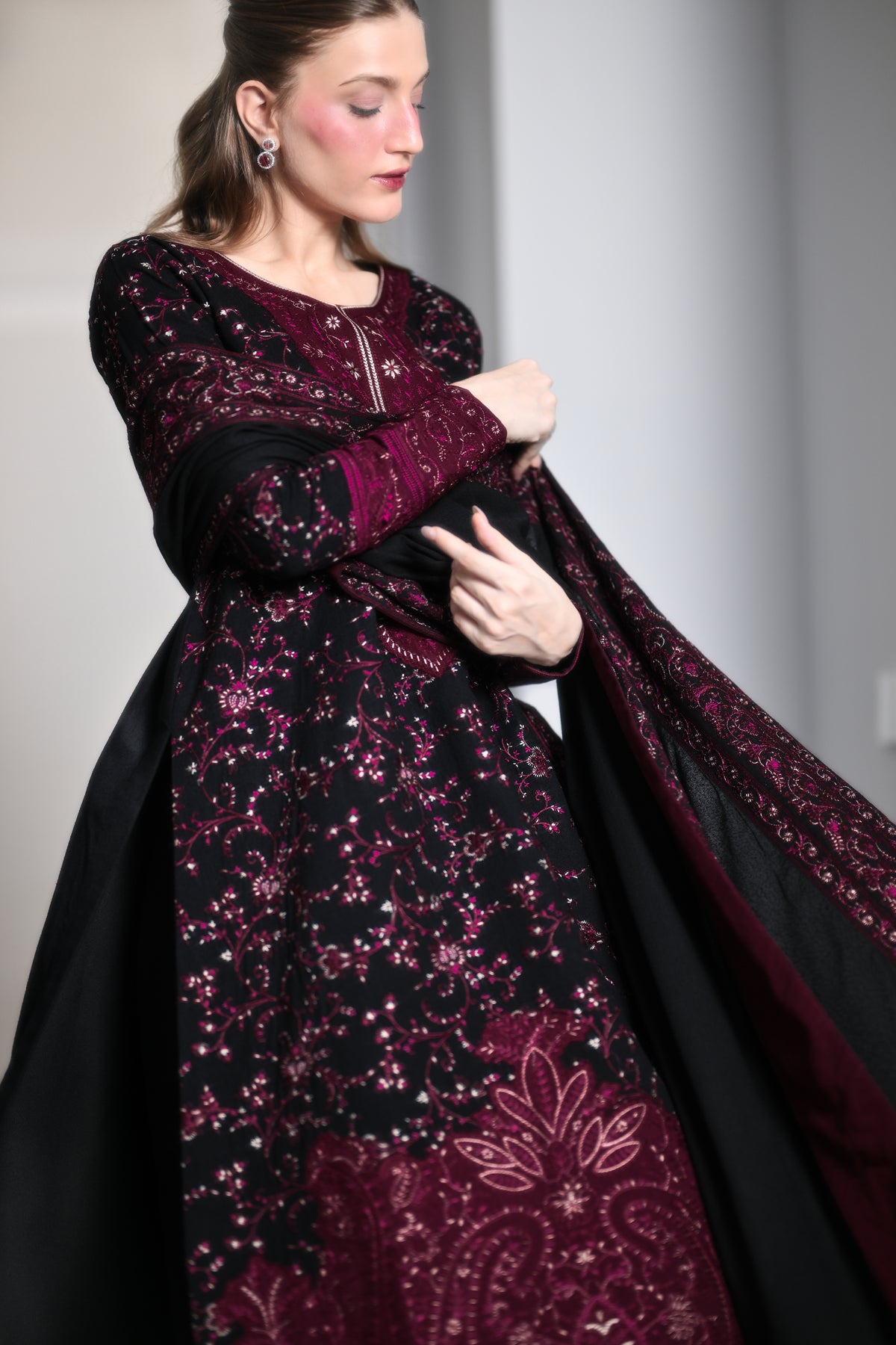 SOON - BLACK AND MAROON LUXURY EMBROIDERED KARANDI 3PCS SET (NEL-26643)