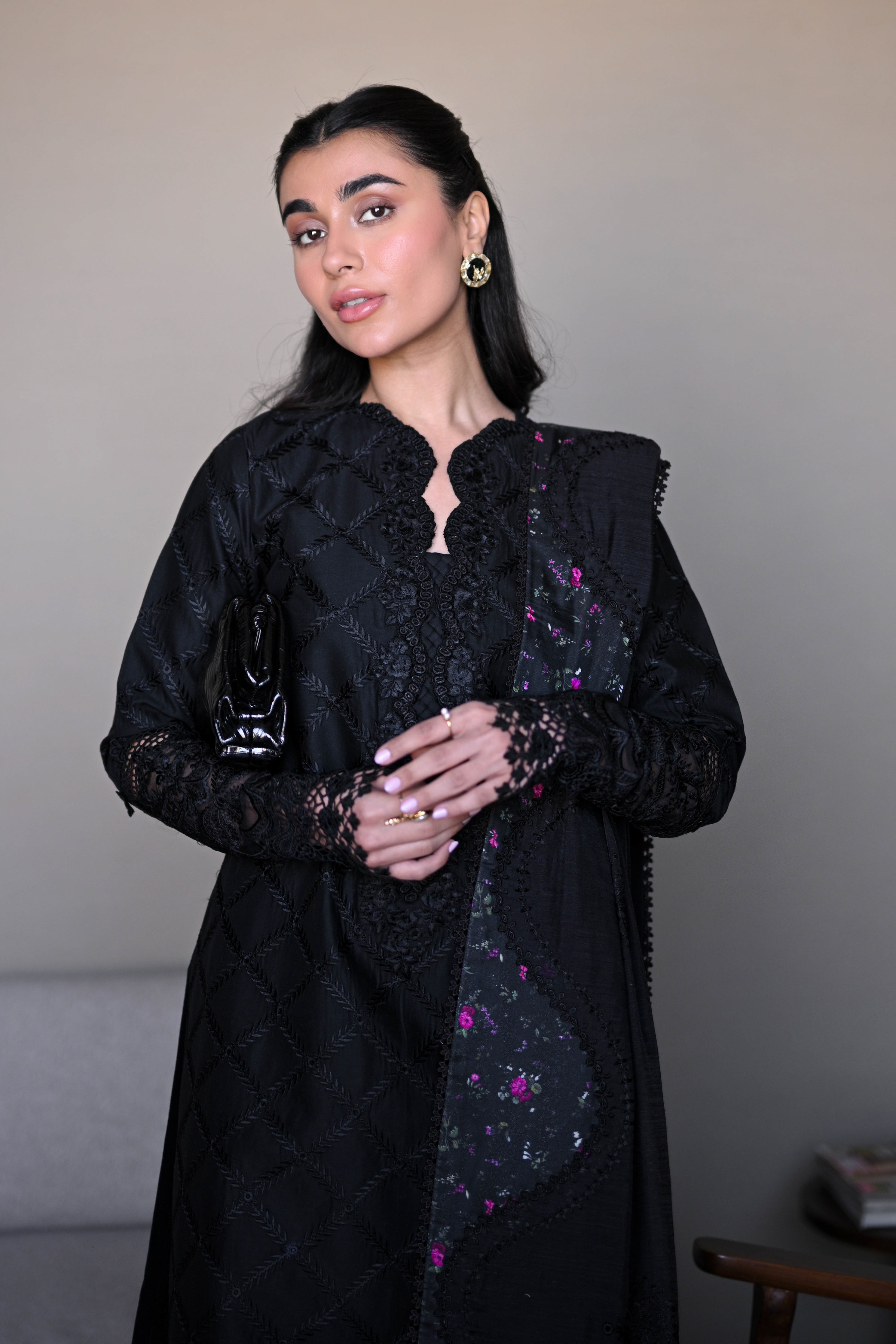 SONA 3: BLACK LUXURY EMBROIDERED LAWN SET (NEL-25603)