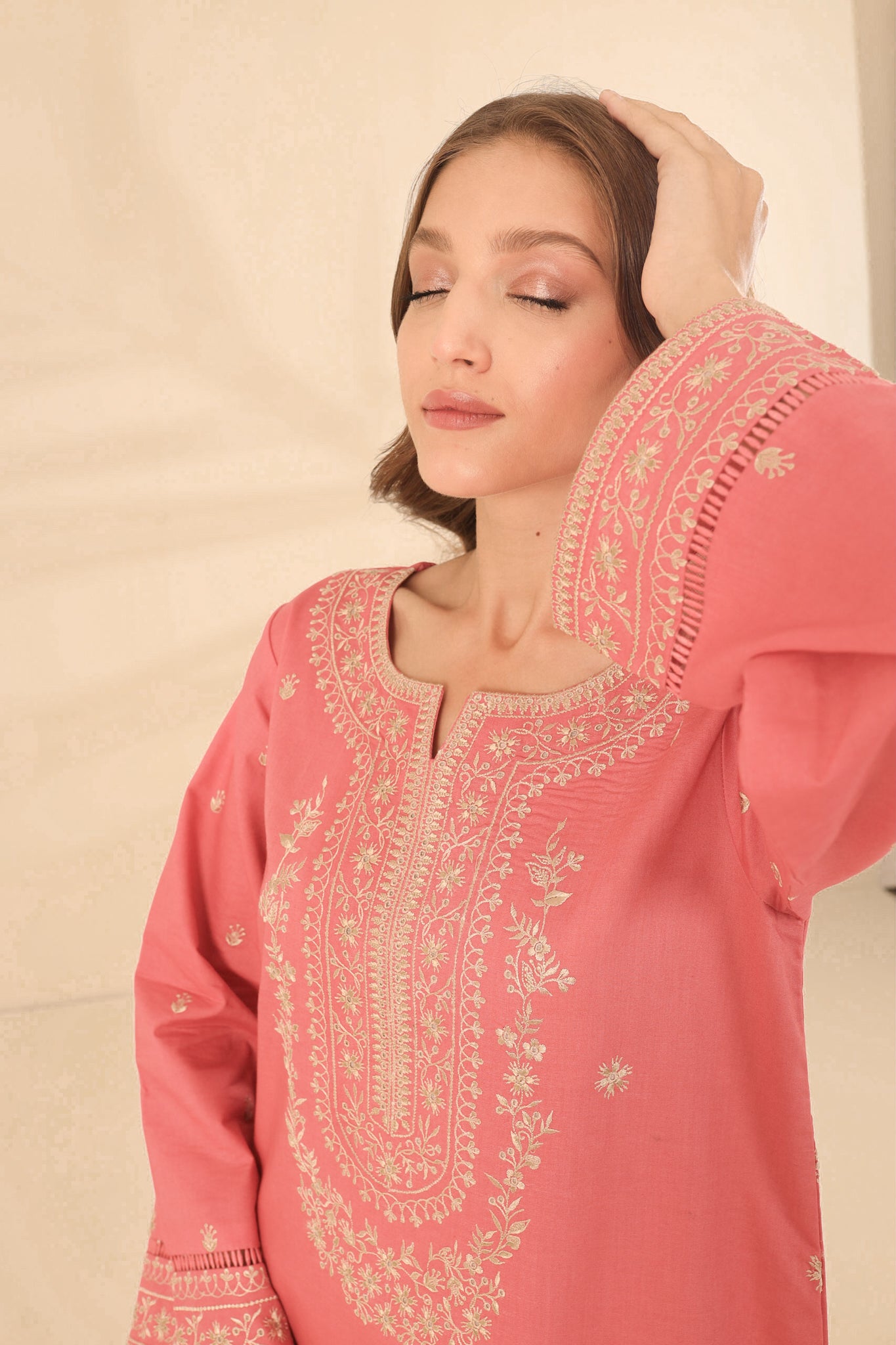 20% OFF PESCA PINK EMBROIDERED TWO PIECE SET (NPA2-23309)