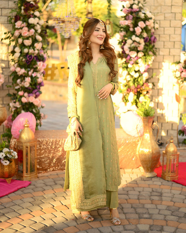 Pakistani Dresses For Eid, Experience Amp Explore Our Online
